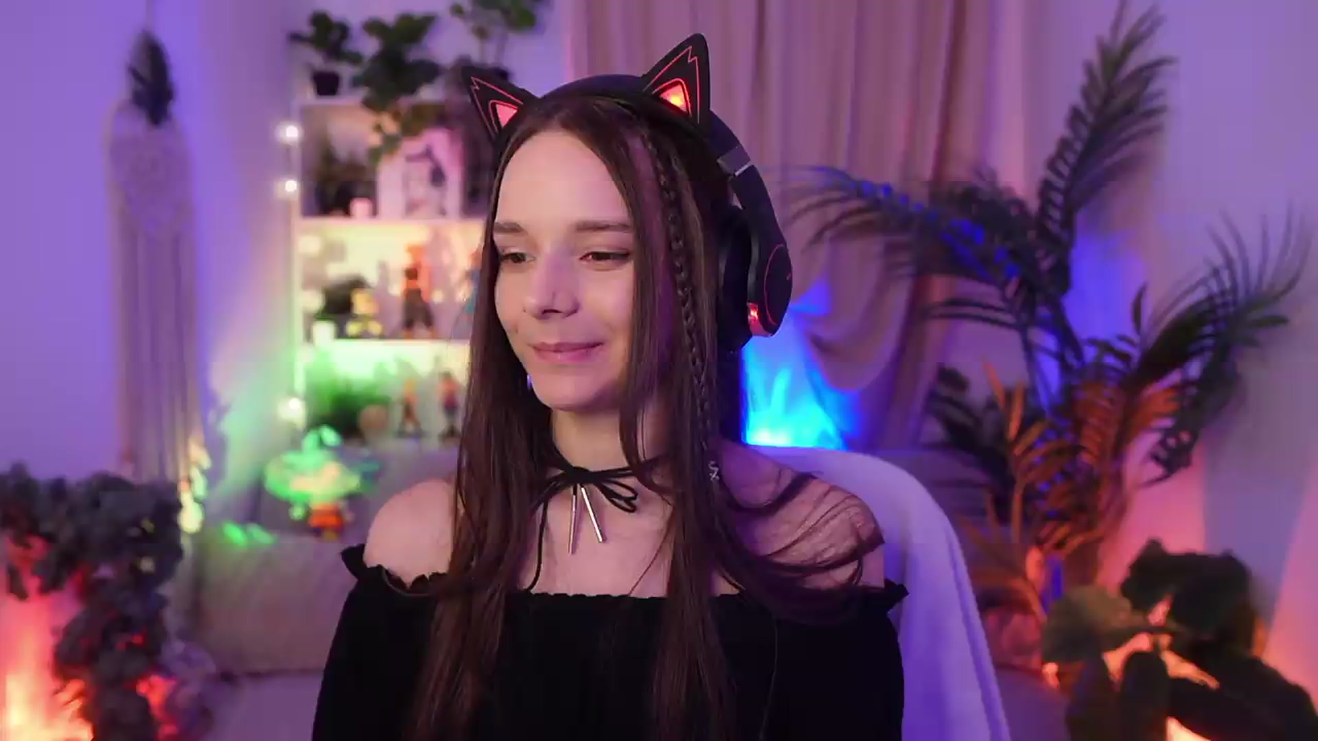 Gallery image thumbnail from Anna_Leah's myfreecams stream on, 08/03/2026, 20:46 image 6 of 20