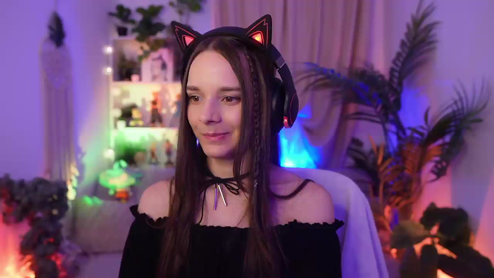 Gallery image thumbnail from Anna_Leah's myfreecams stream on, 08/03/2026, 20:46 image 8 of 20