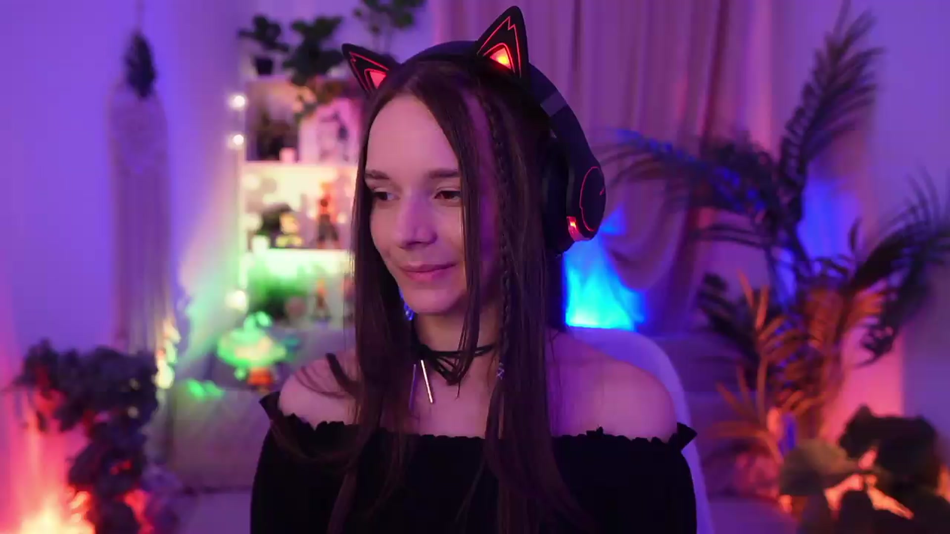 Gallery image thumbnail from Anna_Leah's myfreecams stream on, 08/03/2026, 21:12 image 6 of 20