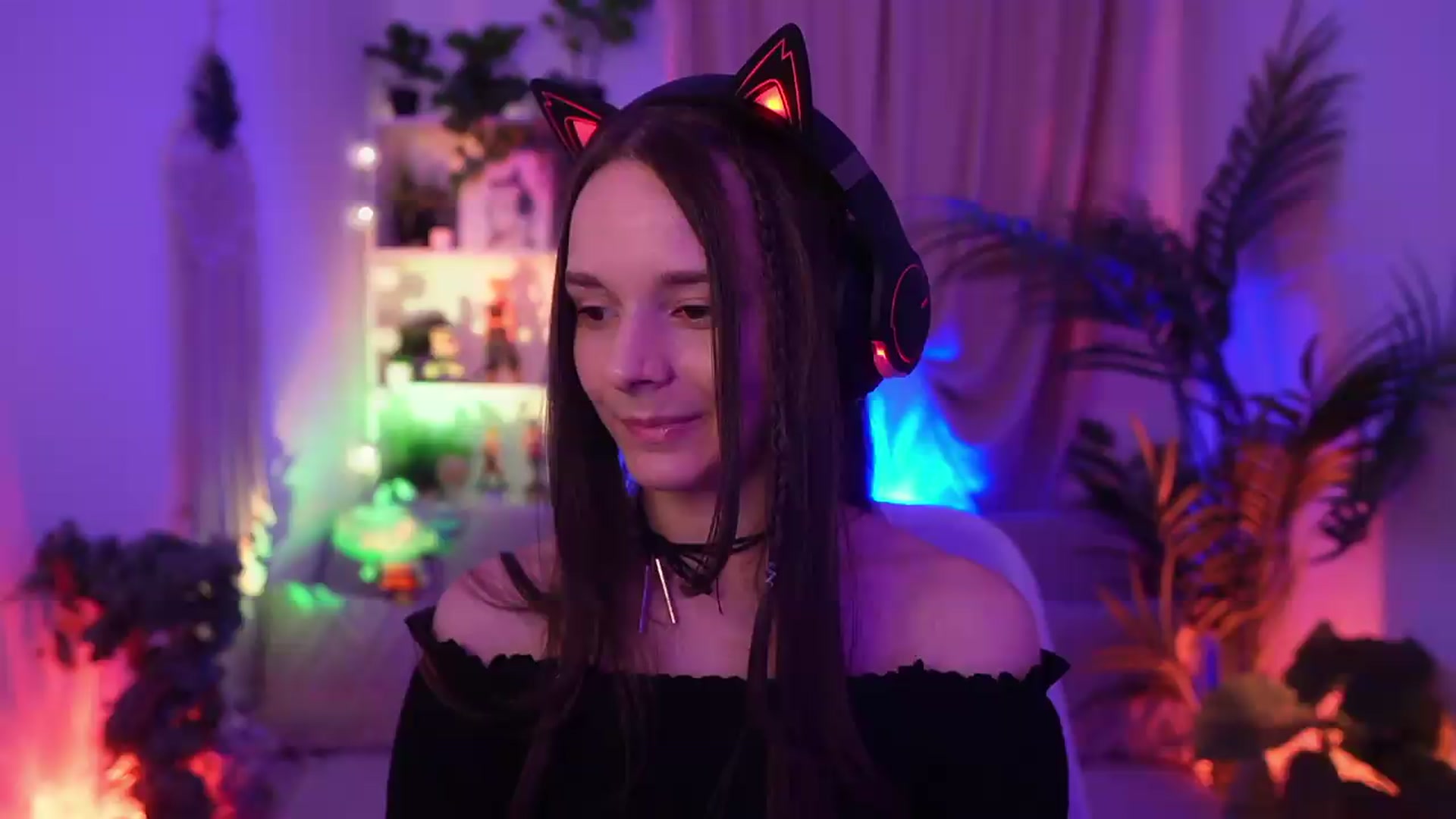 Gallery image thumbnail from Anna_Leah's myfreecams stream on, 08/03/2026, 21:12 image 17 of 20