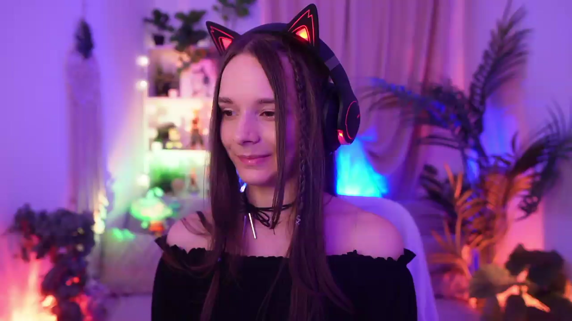 Gallery image thumbnail from Anna_Leah's myfreecams stream on, 08/03/2026, 21:12 image 3 of 20
