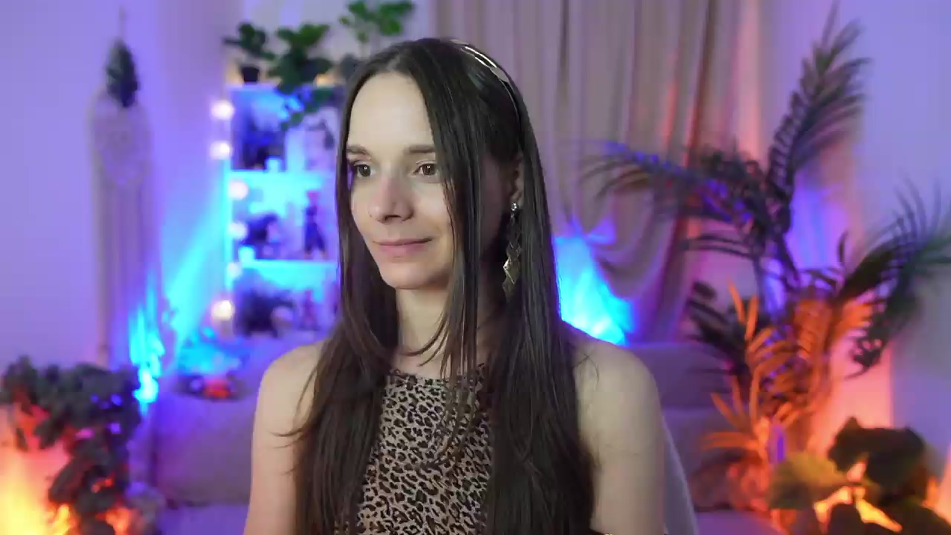 Gallery image thumbnail from Anna_Leah's myfreecams stream on, 08/04/2026, 21:49 image 1 of 20