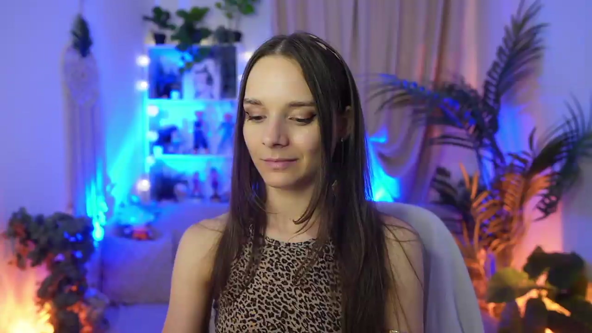 Gallery image thumbnail from Anna_Leah's myfreecams stream on, 08/04/2026, 21:49 image 18 of 20