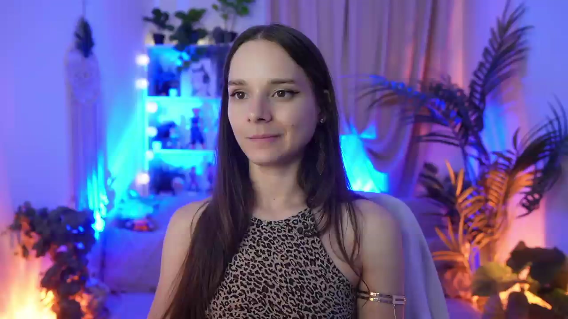 Gallery image thumbnail from Anna_Leah's myfreecams stream on, 08/04/2026, 22:41 image 12 of 20