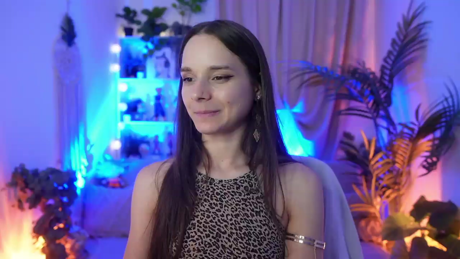 Gallery image thumbnail from Anna_Leah's myfreecams stream on, 08/04/2026, 22:41 image 18 of 20