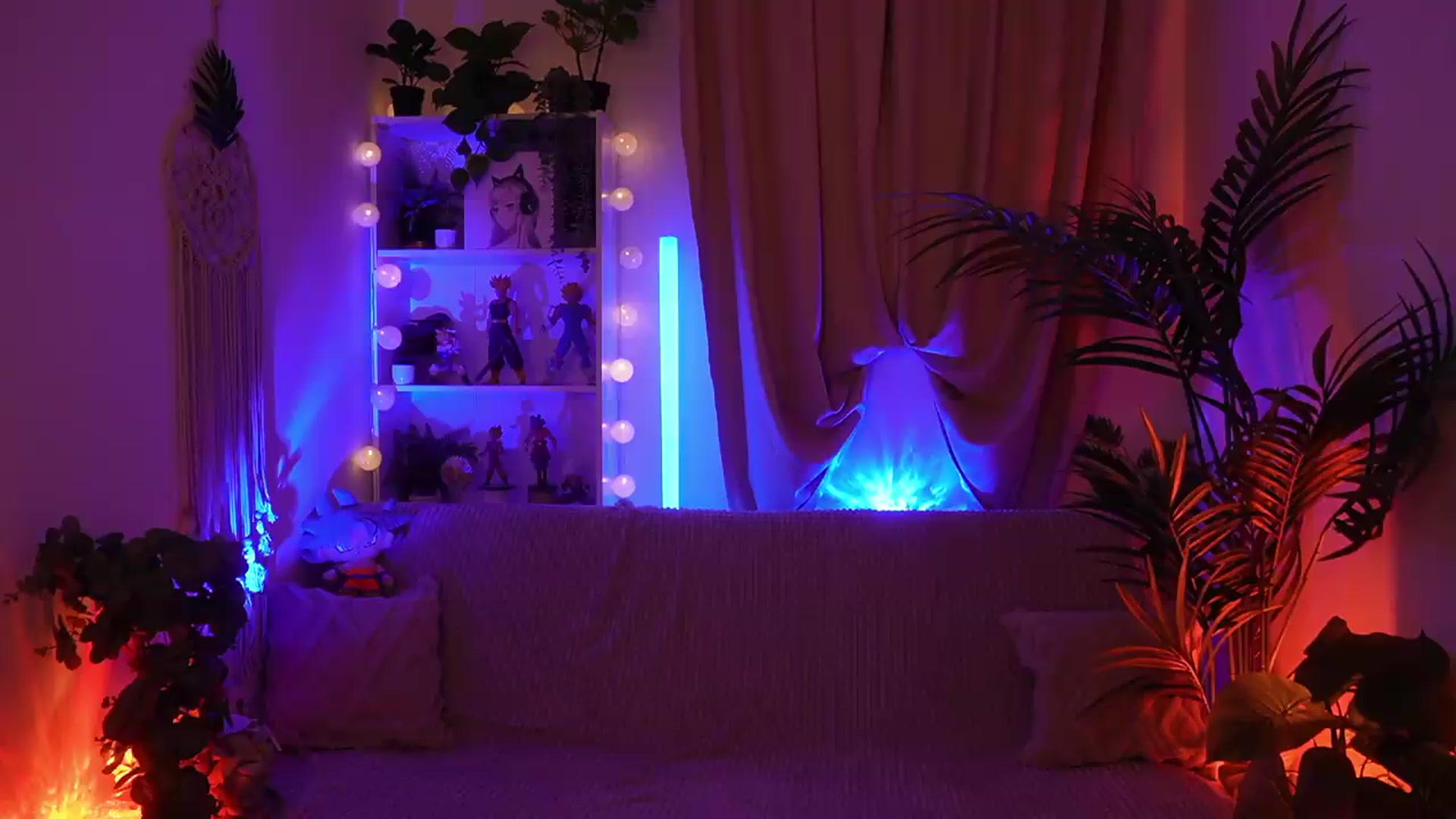Gallery image thumbnail from Anna_Leah's myfreecams stream on, 08/04/2026, 22:41 image 5 of 20