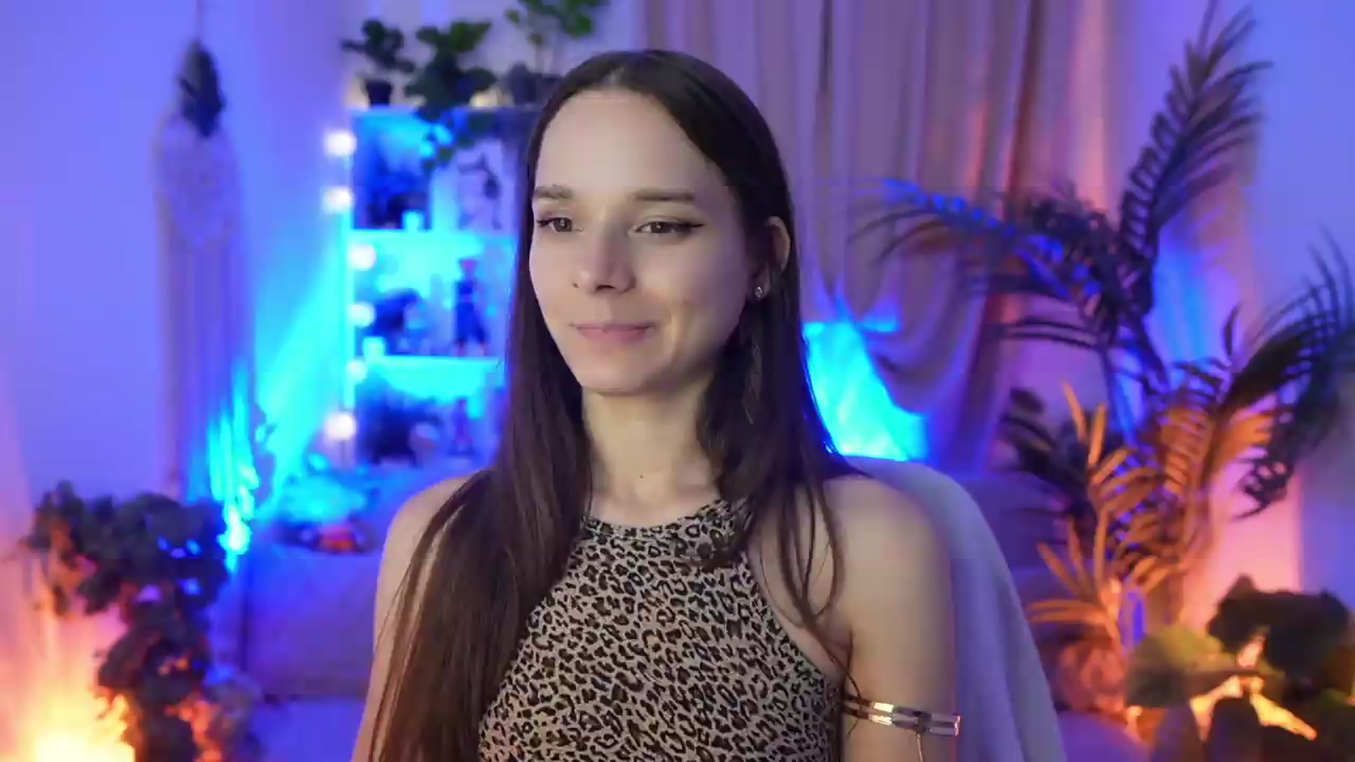 Gallery image thumbnail from Anna_Leah's myfreecams stream on, 08/04/2026, 22:41 image 9 of 20