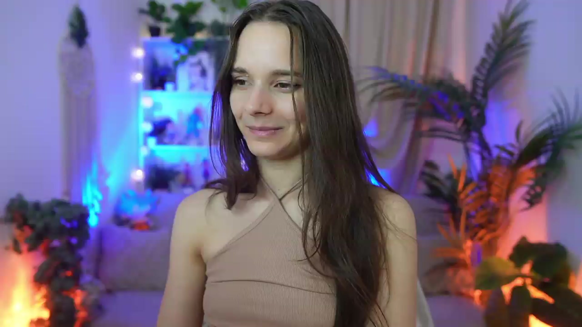 Gallery image thumbnail from Anna_Leah's myfreecams stream on, 08/08/2026, 23:24 image 20 of 20