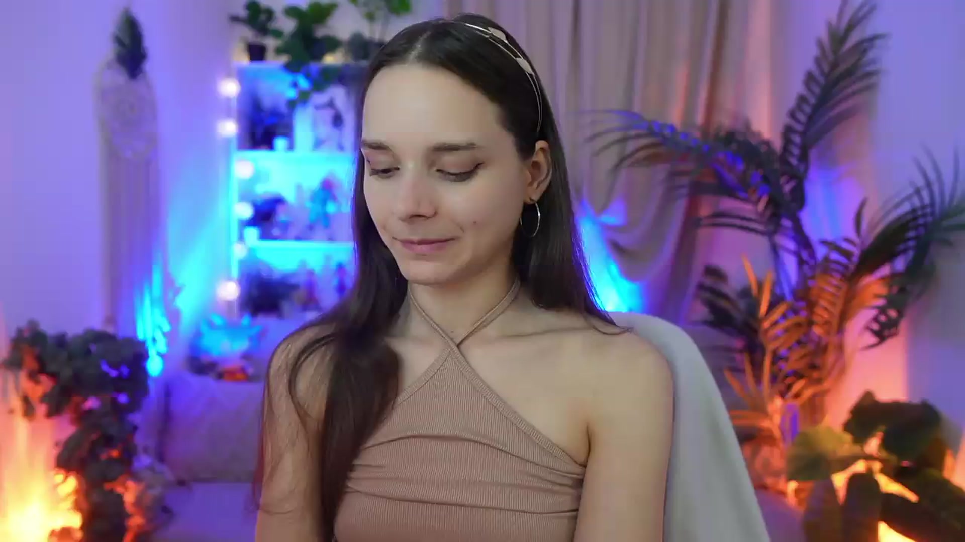 Gallery image thumbnail from Anna_Leah's myfreecams stream on, 08/08/2026, 23:54 image 6 of 20