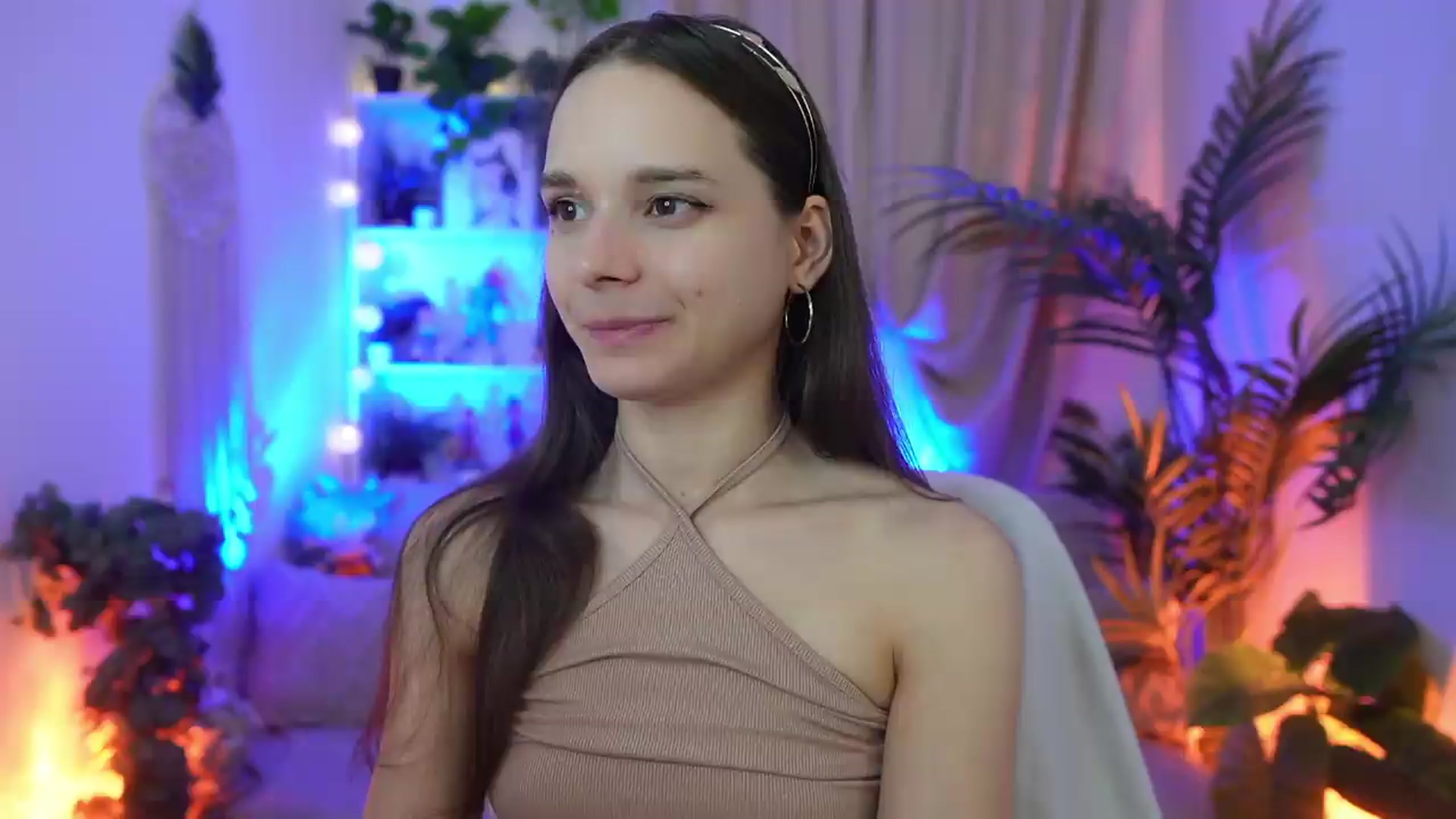 Gallery image thumbnail from Anna_Leah's myfreecams stream on, 08/08/2026, 23:54 image 5 of 20