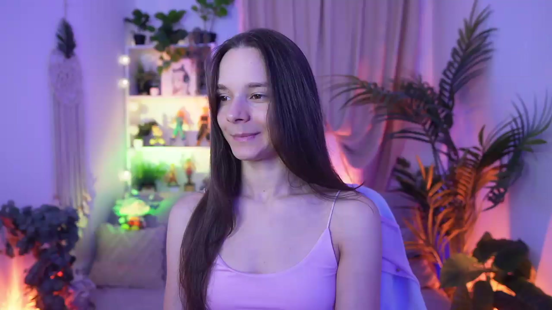 Gallery image thumbnail from Anna_Leah's myfreecams stream on, 08/13/2026, 20:45 image 9 of 20
