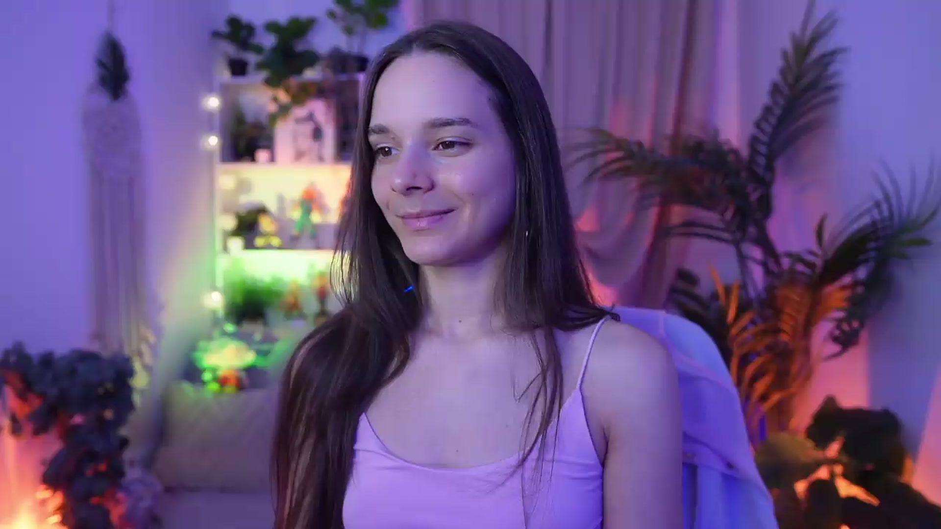 Gallery image thumbnail from Anna_Leah's myfreecams stream on, 08/13/2026, 20:45 image 17 of 20