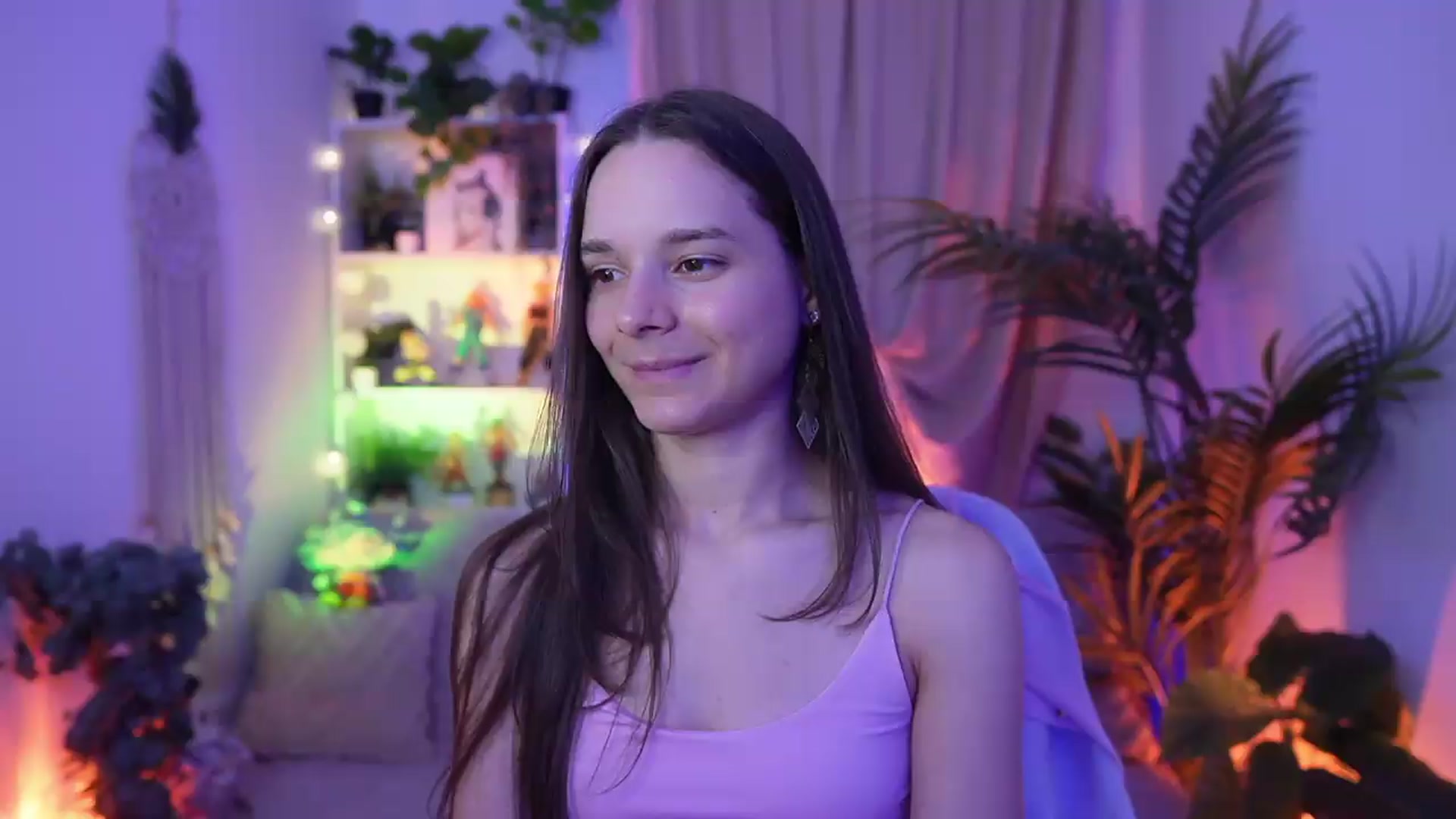 Gallery image thumbnail from Anna_Leah's myfreecams stream on, 08/13/2026, 20:45 image 15 of 20