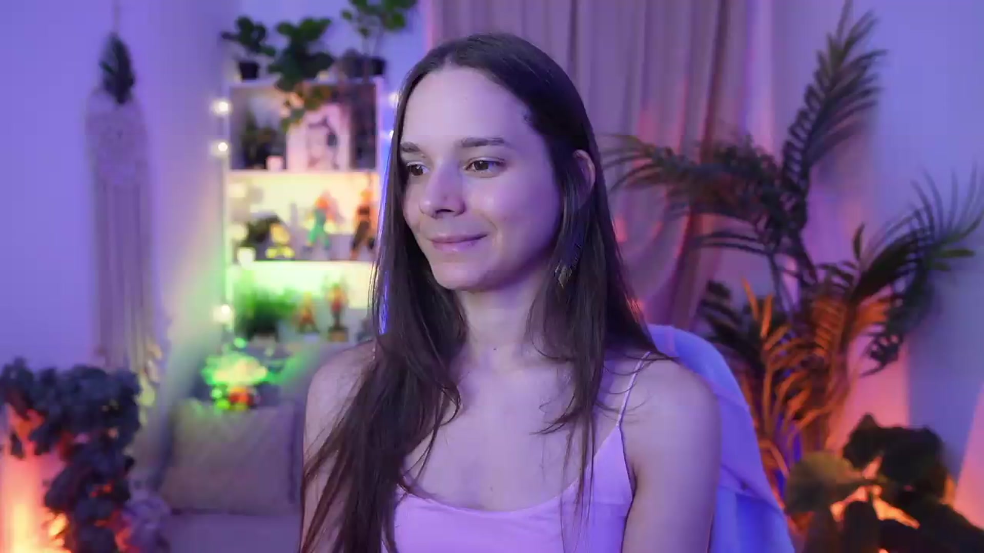 Gallery image thumbnail from Anna_Leah's myfreecams stream on, 08/13/2026, 20:45 image 18 of 20