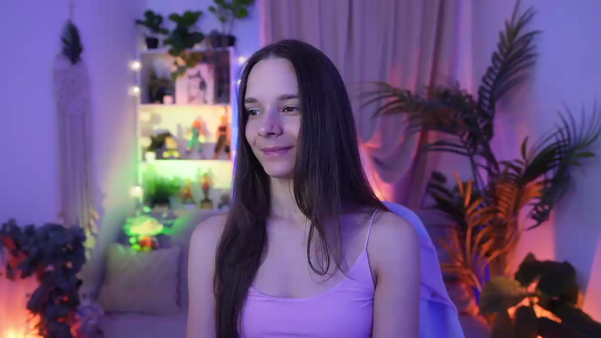 Gallery image thumbnail from Anna_Leah's myfreecams stream on, 08/13/2026, 20:45 image 12 of 20