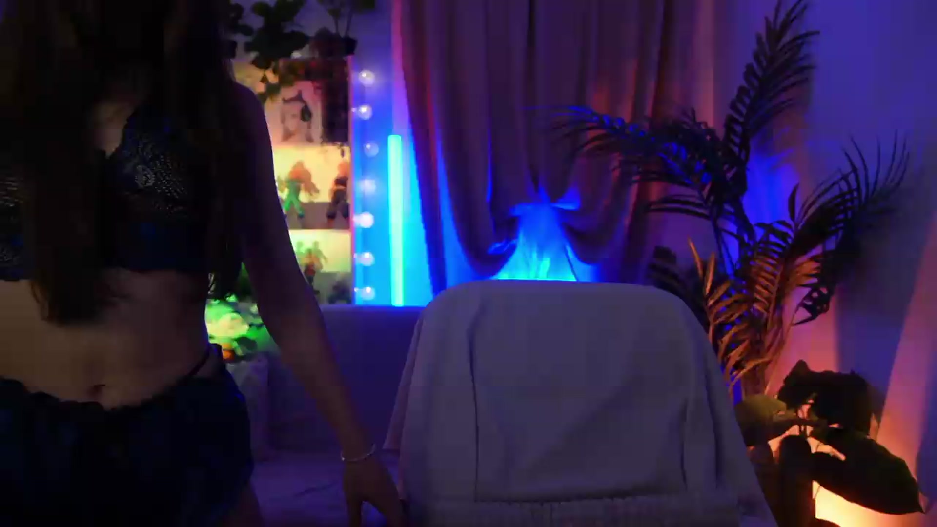 Gallery image thumbnail from Anna_Leah's myfreecams stream on, 08/14/2026, 20:01 image 10 of 20