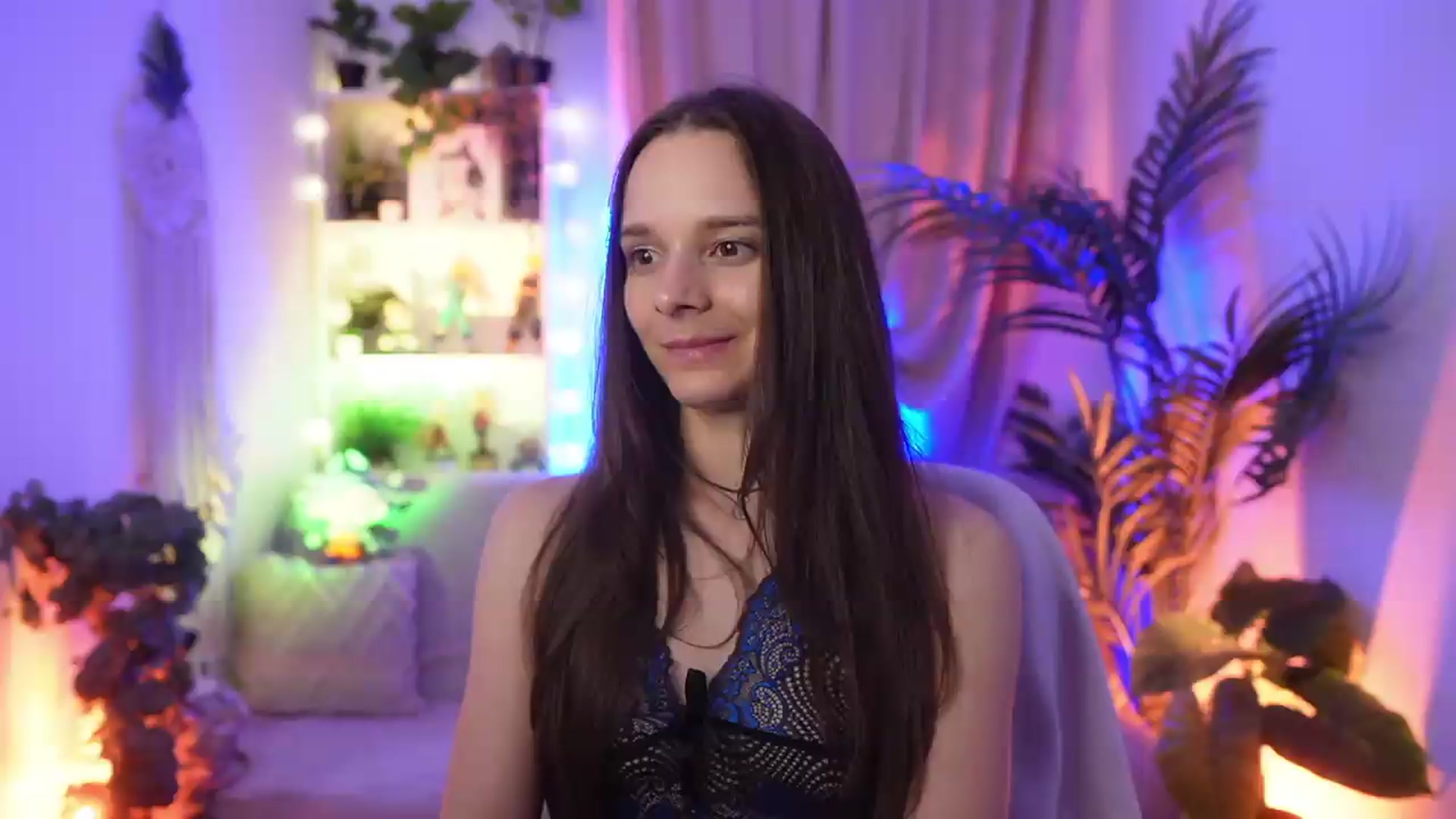 Gallery image thumbnail from Anna_Leah's myfreecams stream on, 08/14/2026, 20:01 image 12 of 20