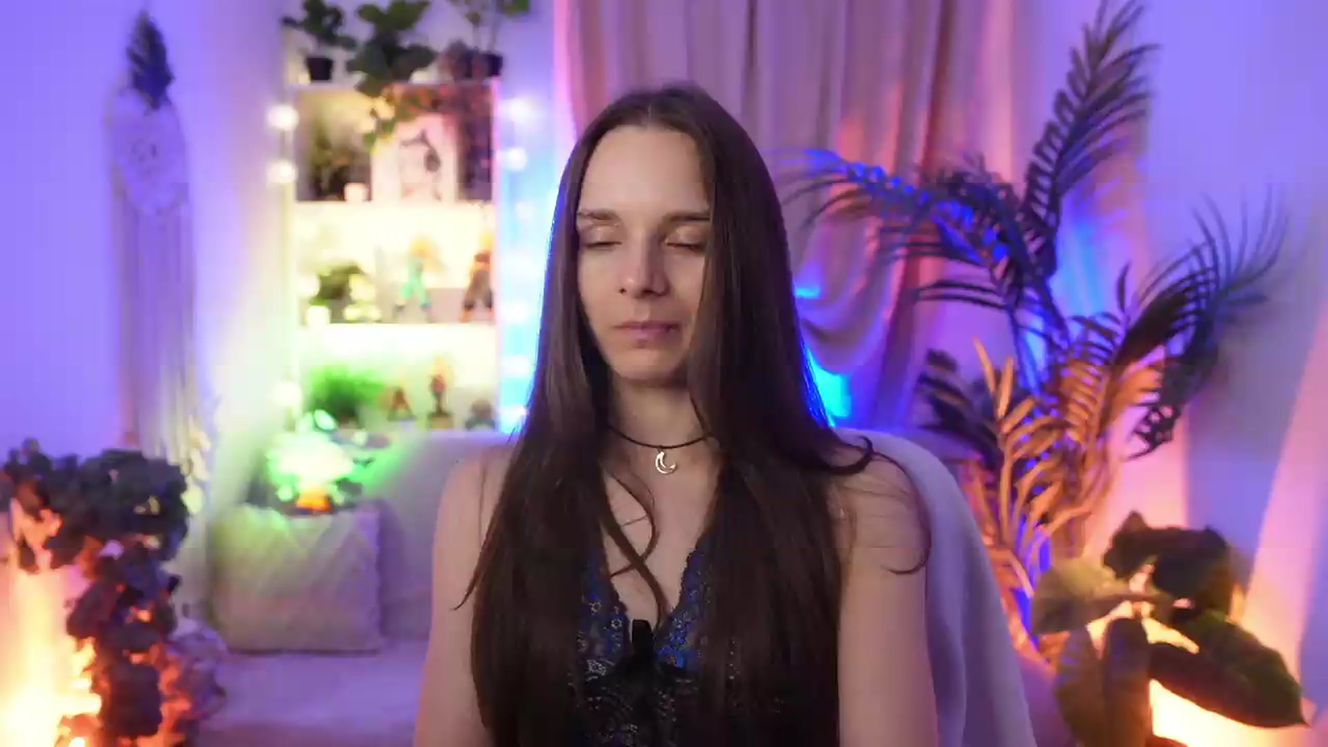 Gallery image thumbnail from Anna_Leah's myfreecams stream on, 08/14/2026, 20:01 image 17 of 20