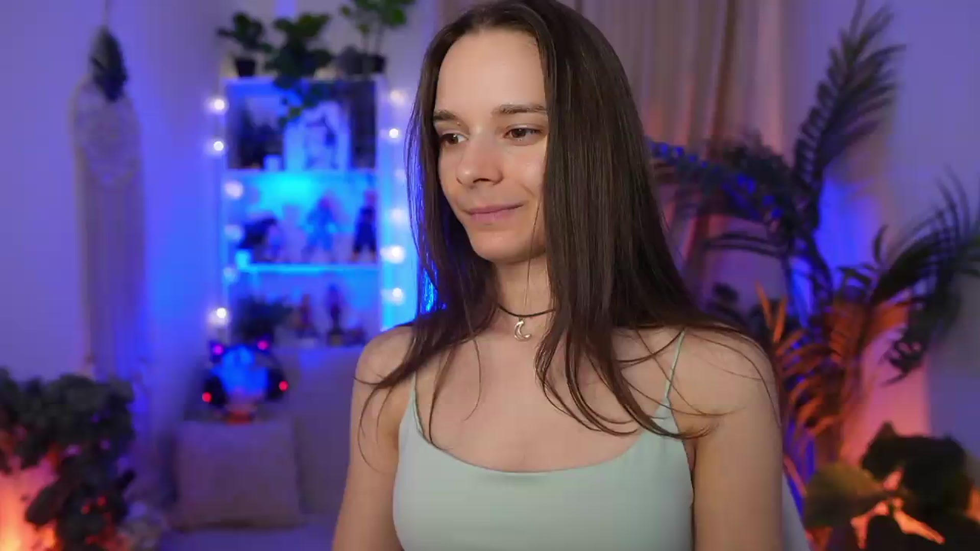 Gallery image thumbnail from Anna_Leah's myfreecams stream on, 08/15/2026, 21:08 image 8 of 20