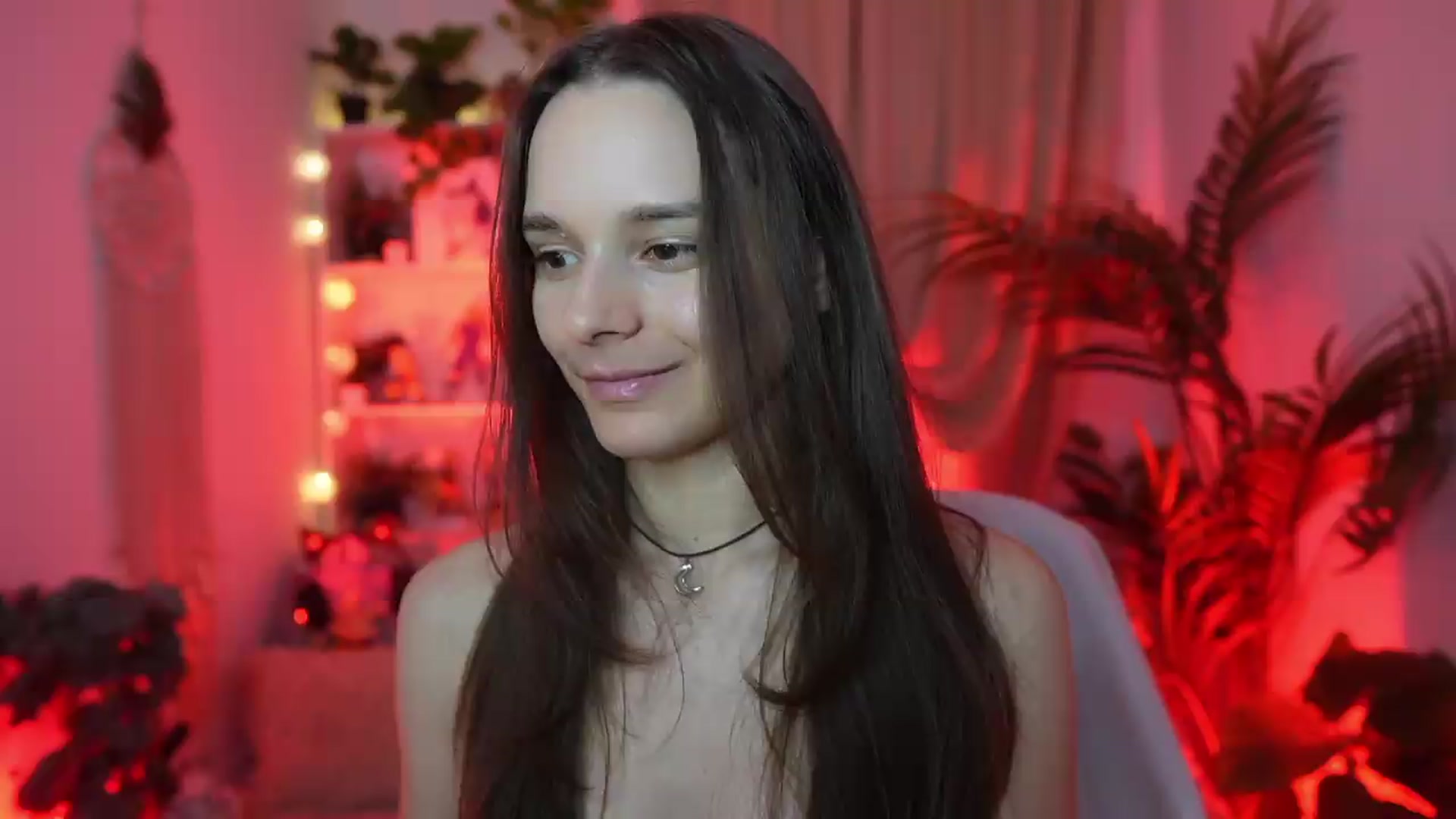 Gallery image thumbnail from Anna_Leah's myfreecams stream on, 08/16/2026, 01:14 image 3 of 20