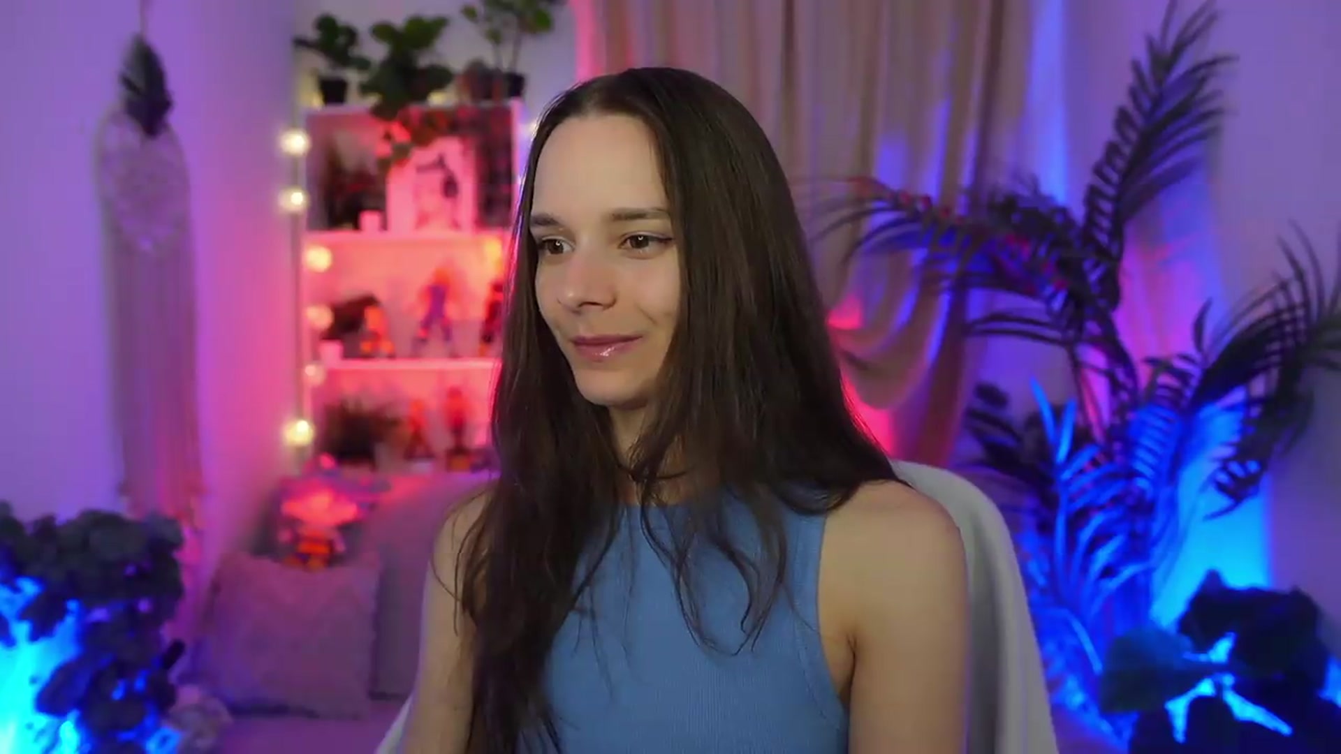Gallery image thumbnail from Anna_Leah's myfreecams stream on, 08/16/2026, 19:29 image 6 of 20