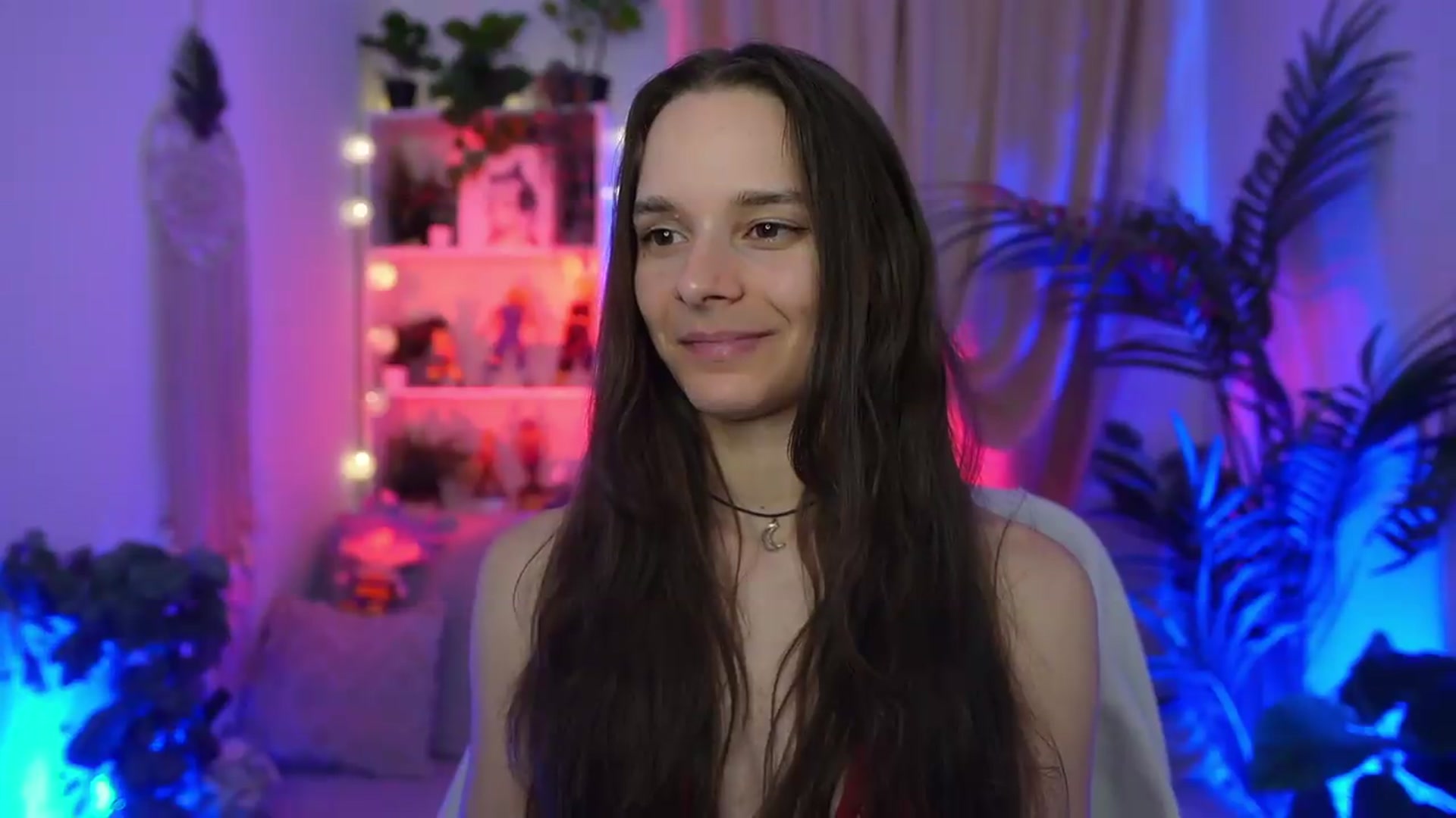 Gallery image thumbnail from Anna_Leah's myfreecams stream on, 08/16/2026, 22:47 image 6 of 20