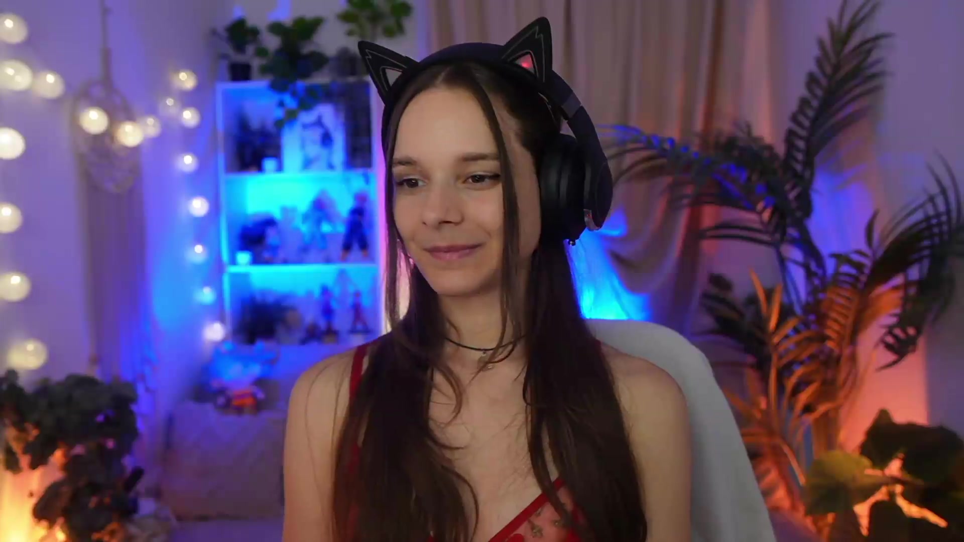 Gallery image thumbnail from Anna_Leah's myfreecams stream on, 08/21/2026, 21:19 image 8 of 20