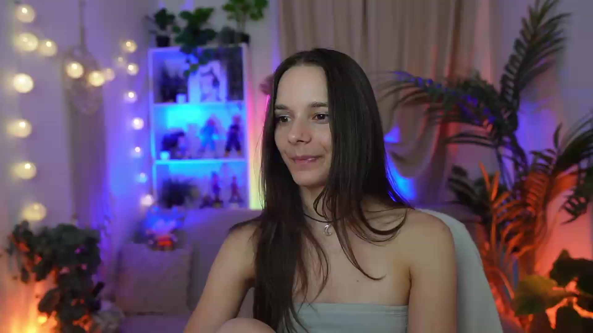 Gallery image thumbnail from Anna_Leah's myfreecams stream on, 08/21/2026, 22:57 image 19 of 20