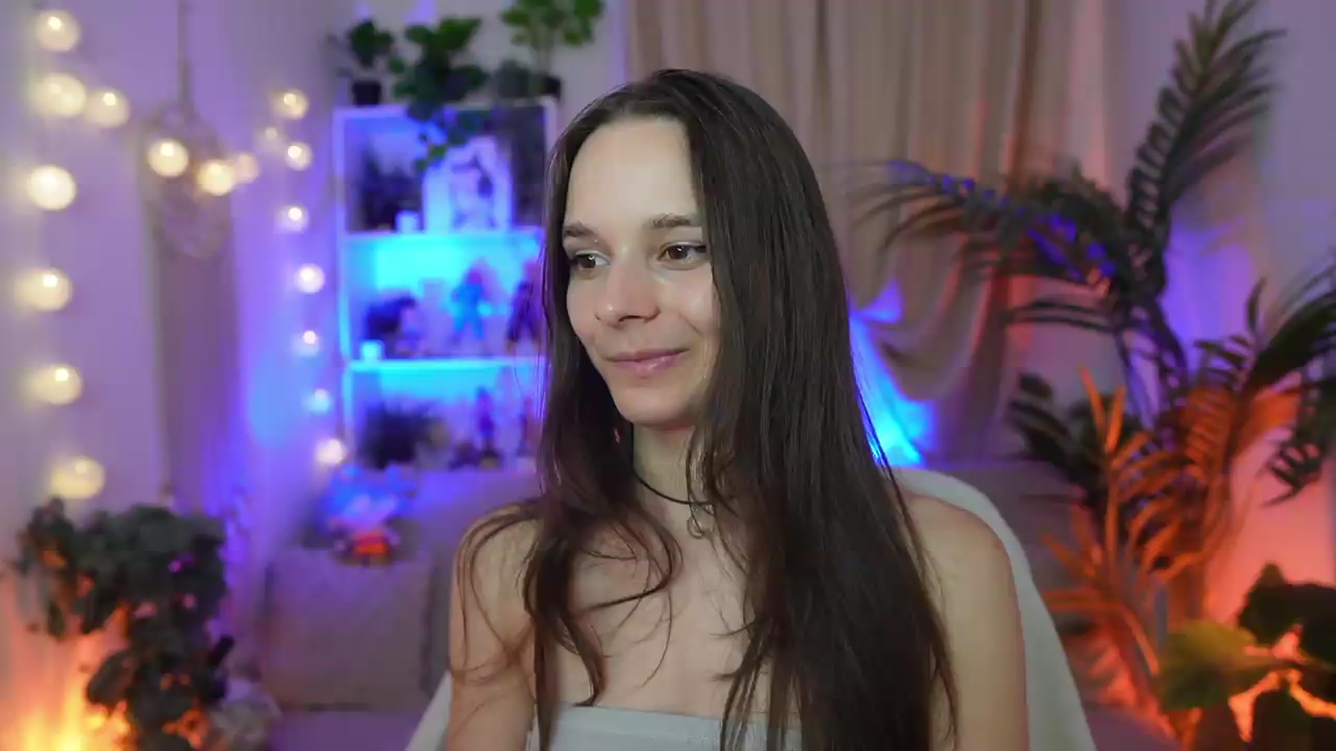 Gallery image thumbnail from Anna_Leah's myfreecams stream on, 08/21/2026, 22:57 image 17 of 20