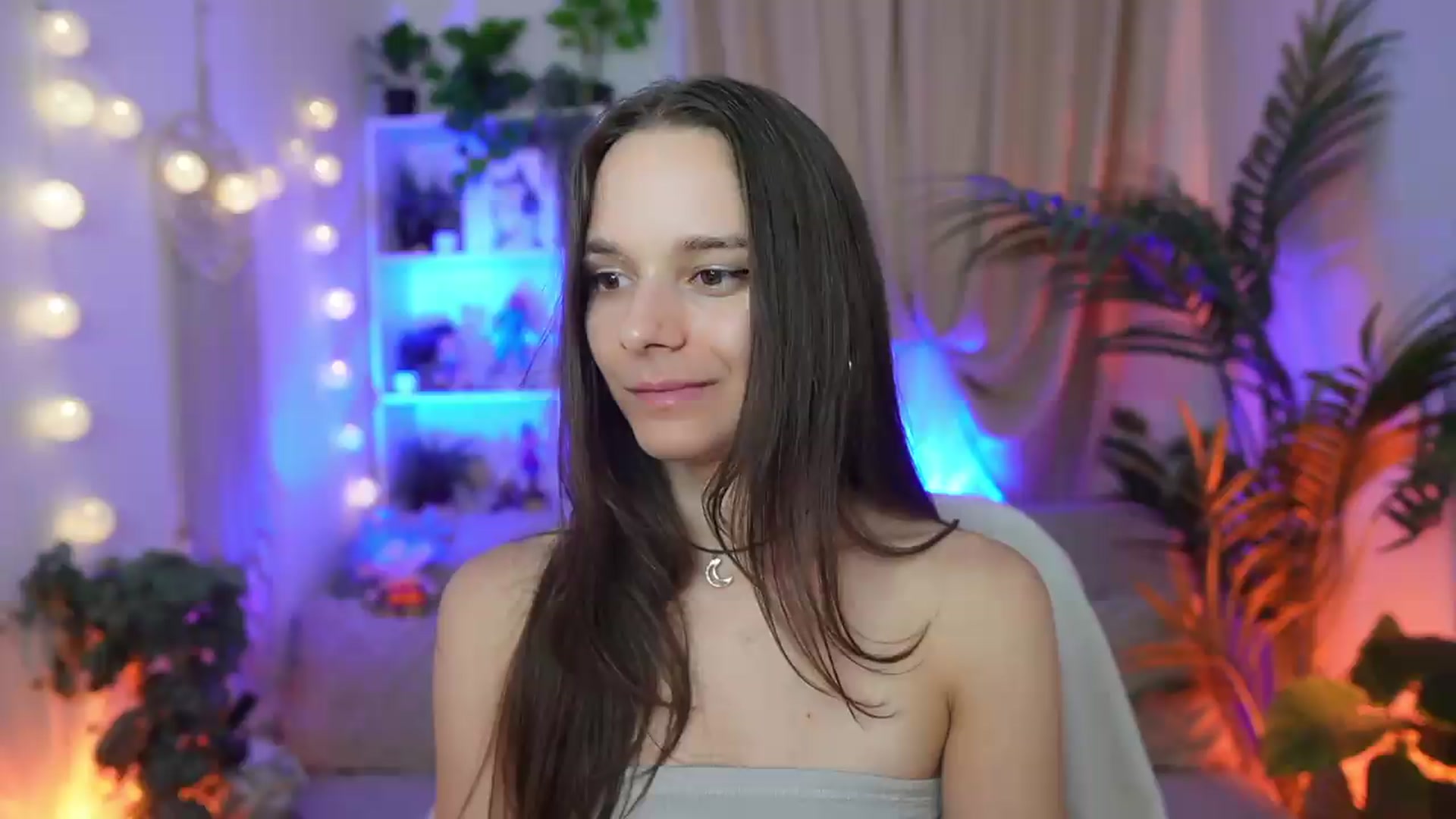 Gallery image thumbnail from Anna_Leah's myfreecams stream on, 08/21/2026, 22:57 image 10 of 20