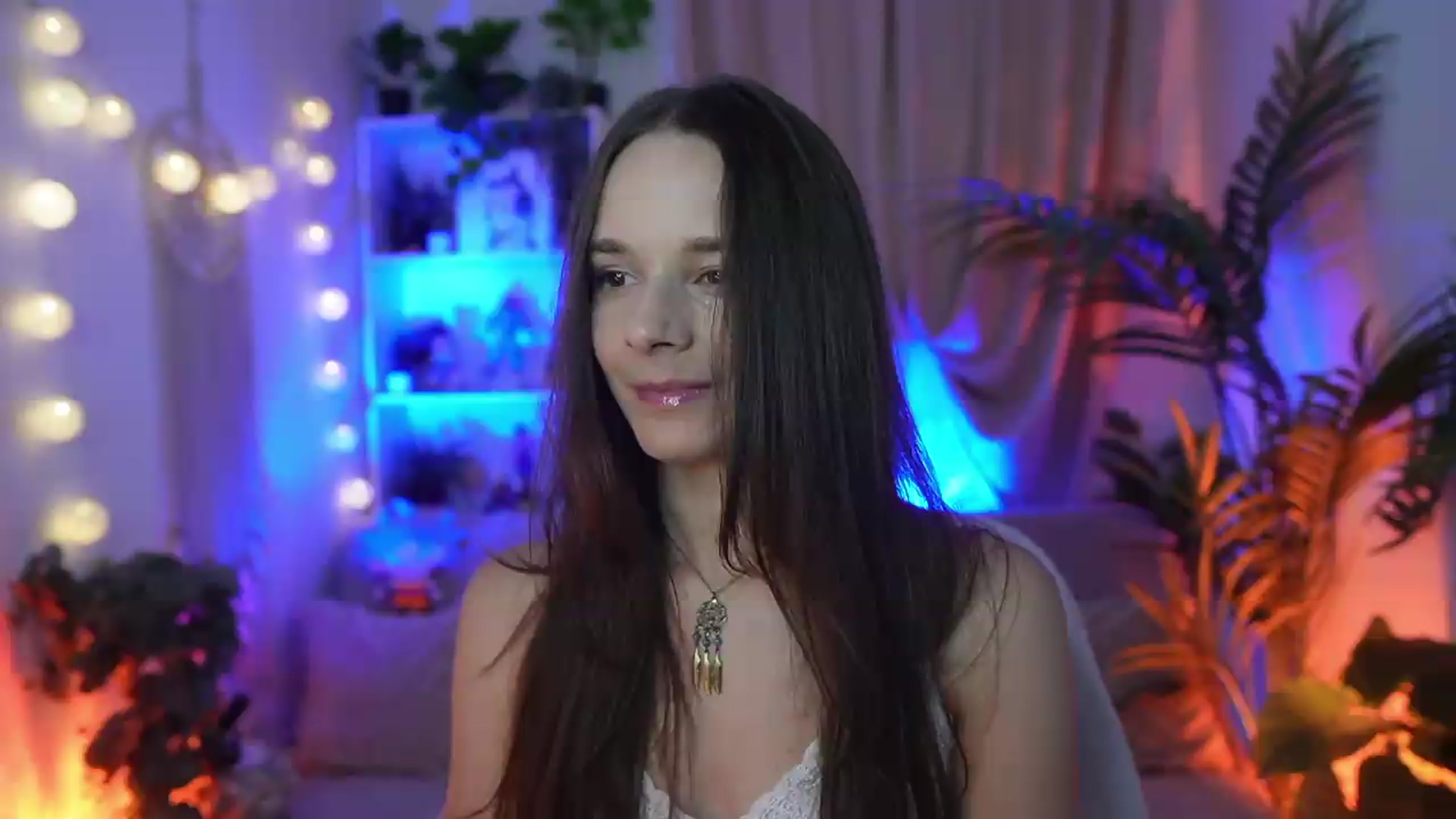 Gallery image thumbnail from Anna_Leah's myfreecams stream on, 08/22/2026, 21:10 image 1 of 20