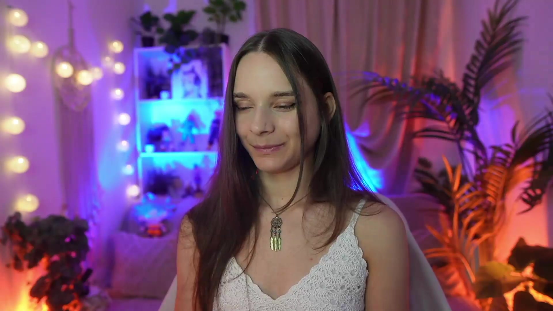 Gallery image thumbnail from Anna_Leah's myfreecams stream on, 08/22/2026, 21:10 image 18 of 20