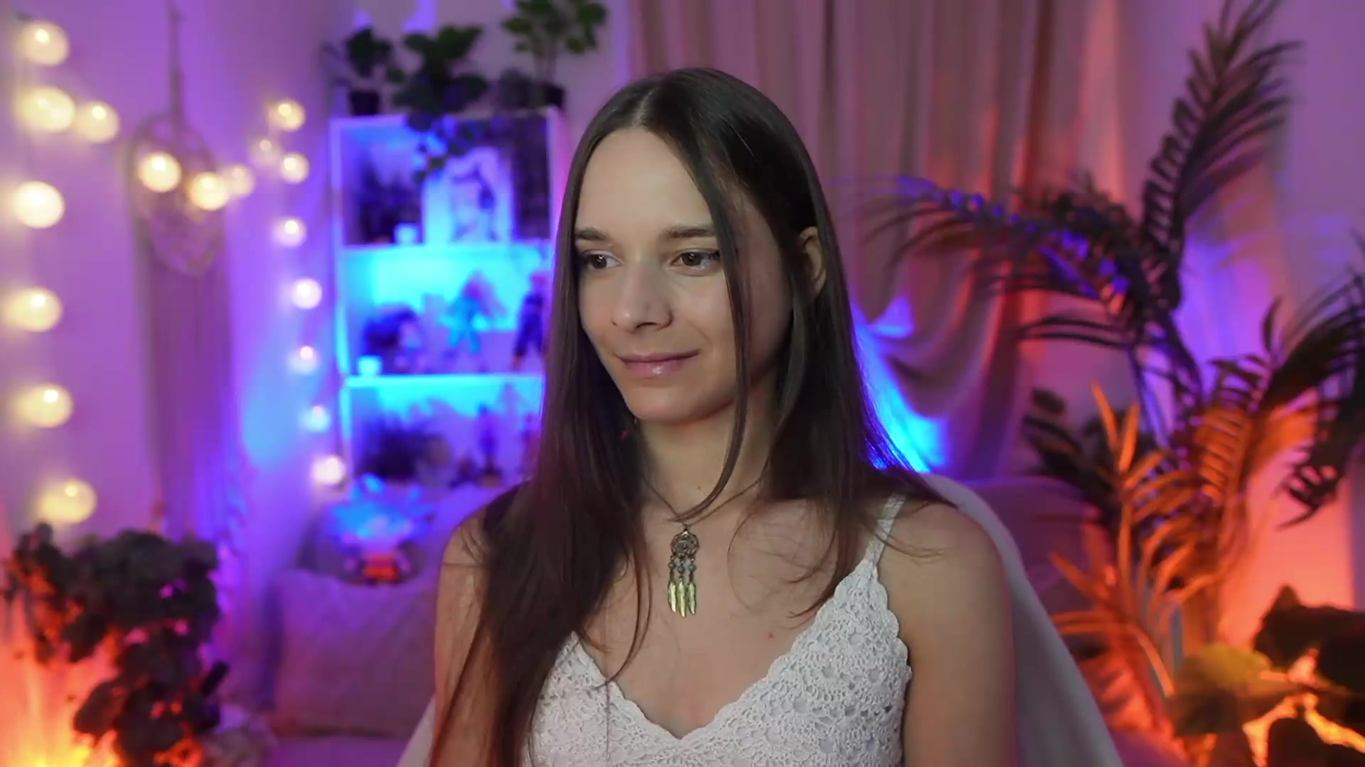 Gallery image thumbnail from Anna_Leah's myfreecams stream on, 08/22/2026, 21:10 image 20 of 20