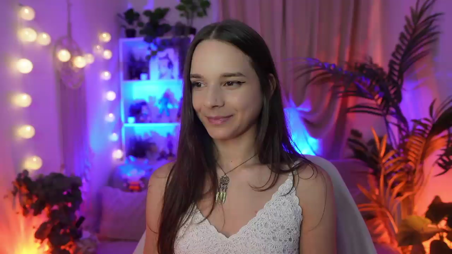 Gallery image thumbnail from Anna_Leah's myfreecams stream on, 08/22/2026, 21:10 image 8 of 20