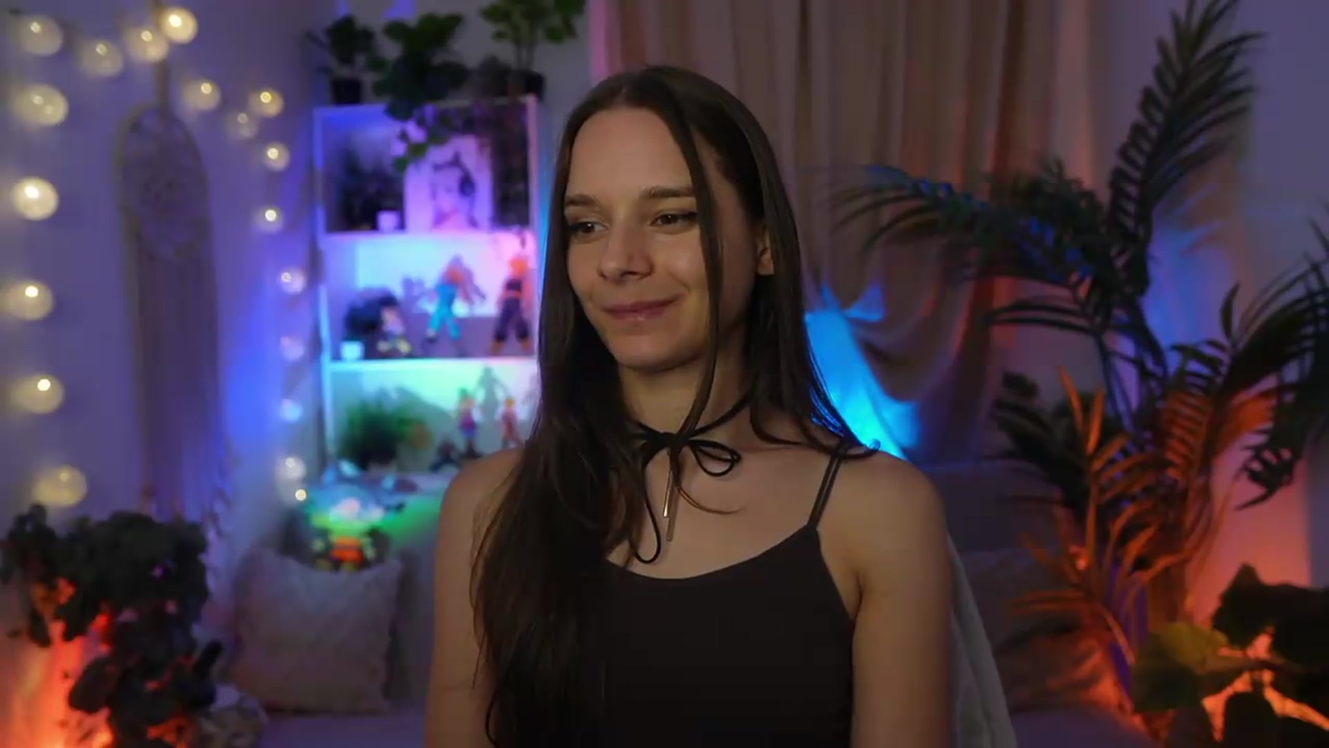 Gallery image thumbnail from Anna_Leah's myfreecams stream on, 08/23/2026, 21:16 image 14 of 20