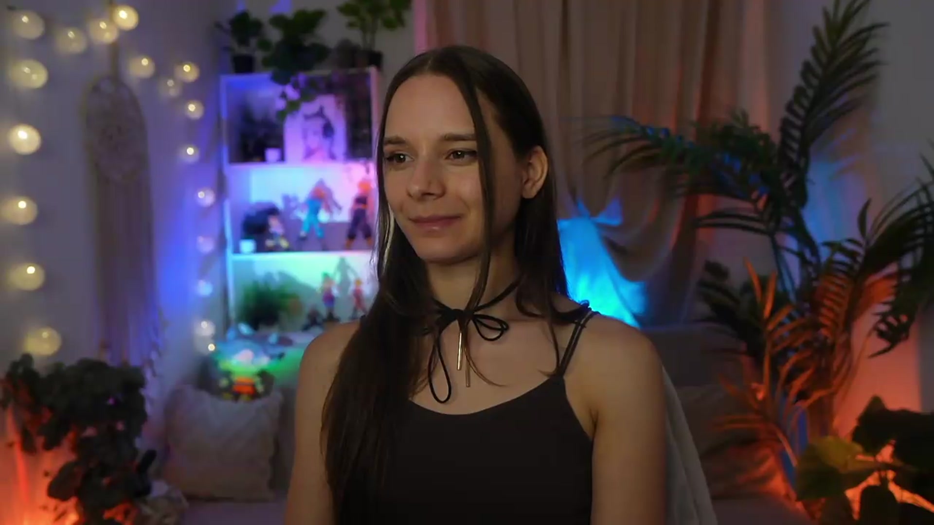 Gallery image thumbnail from Anna_Leah's myfreecams stream on, 08/23/2026, 21:16 image 15 of 20
