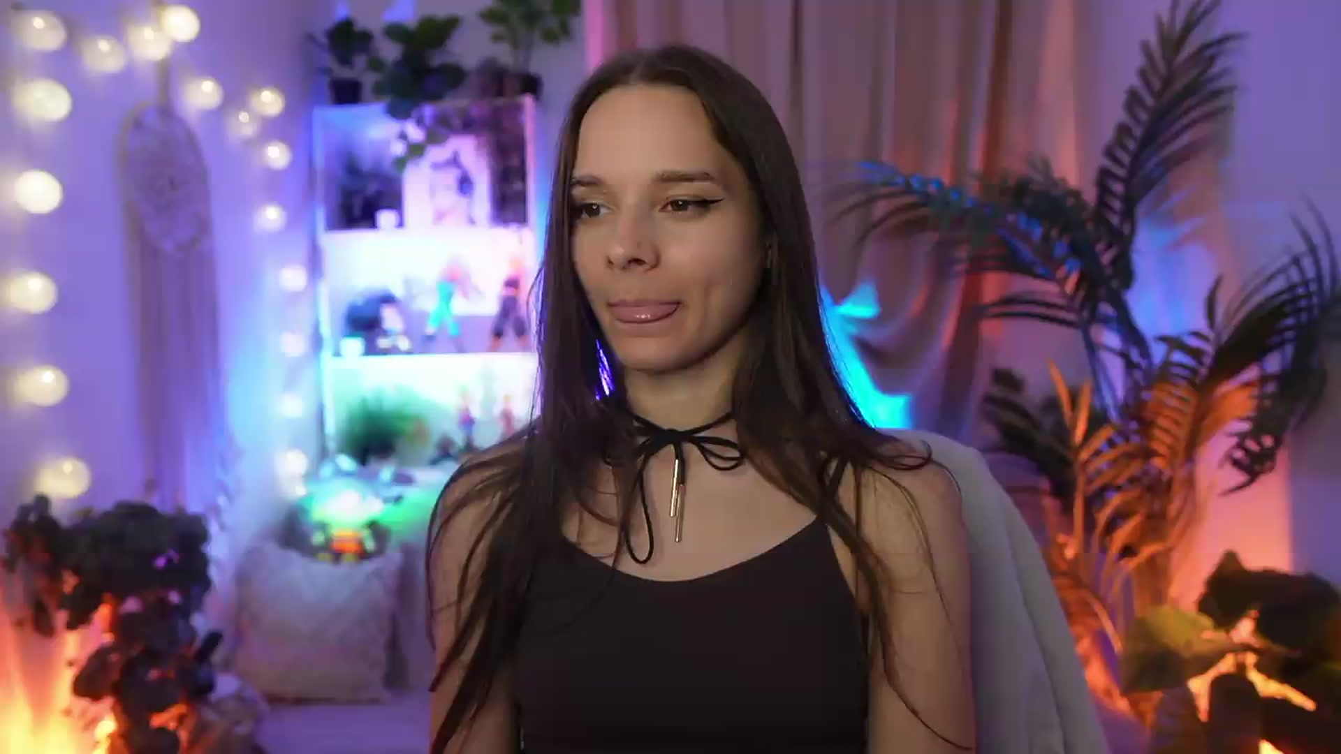 Gallery image thumbnail from Anna_Leah's myfreecams stream on, 08/23/2026, 21:16 image 6 of 20