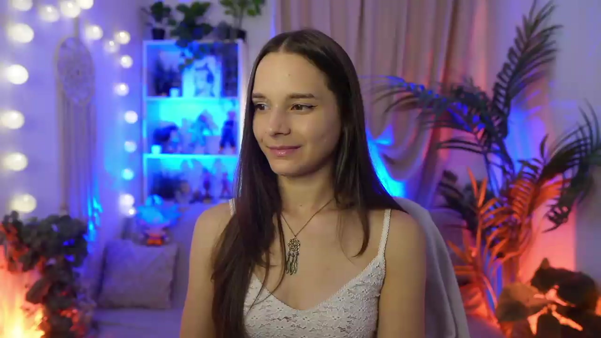 Gallery image thumbnail from Anna_Leah's myfreecams stream on, 08/28/2026, 20:47 image 13 of 20