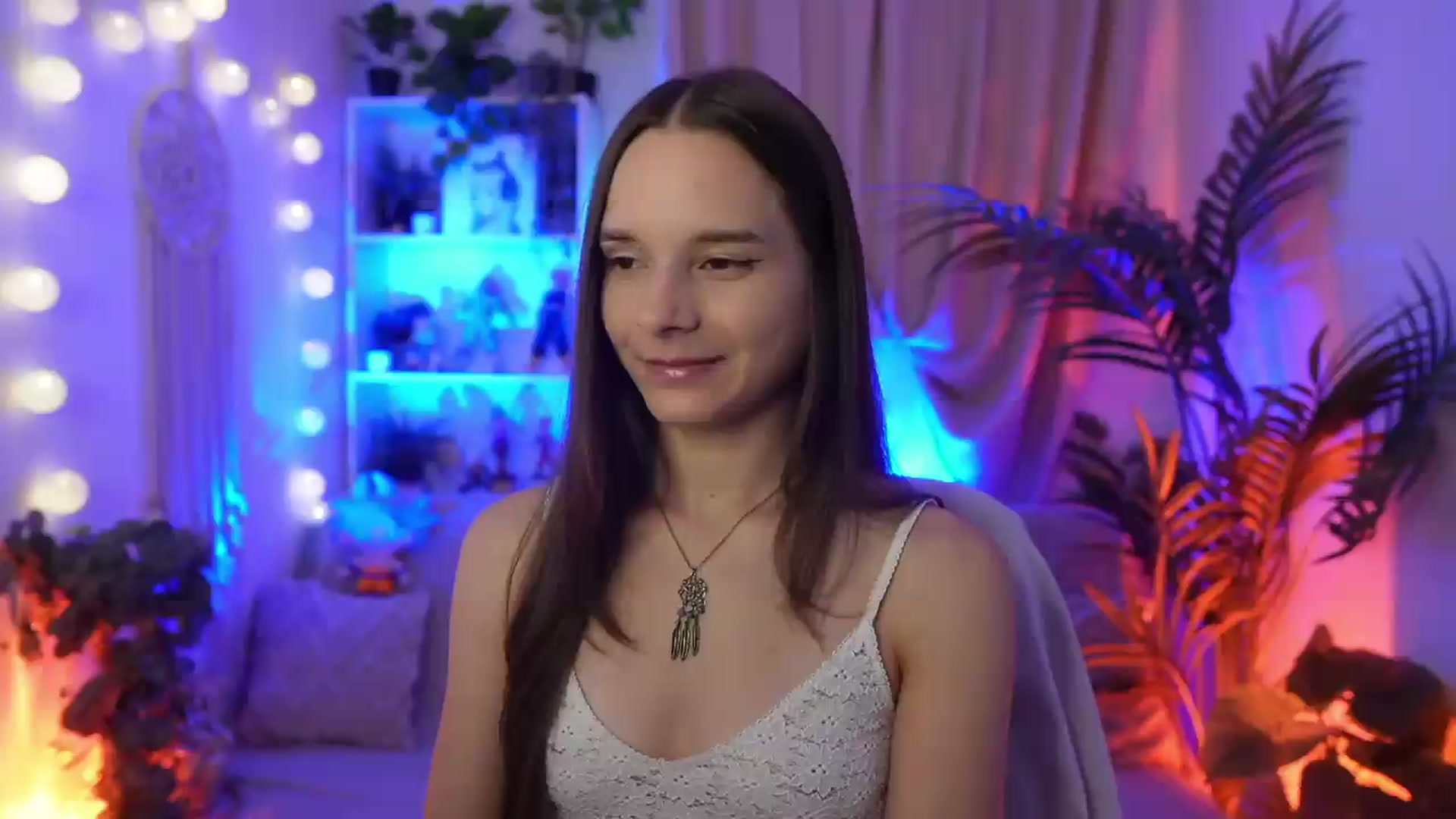 Gallery image thumbnail from Anna_Leah's myfreecams stream on, 08/28/2026, 20:47 image 2 of 20