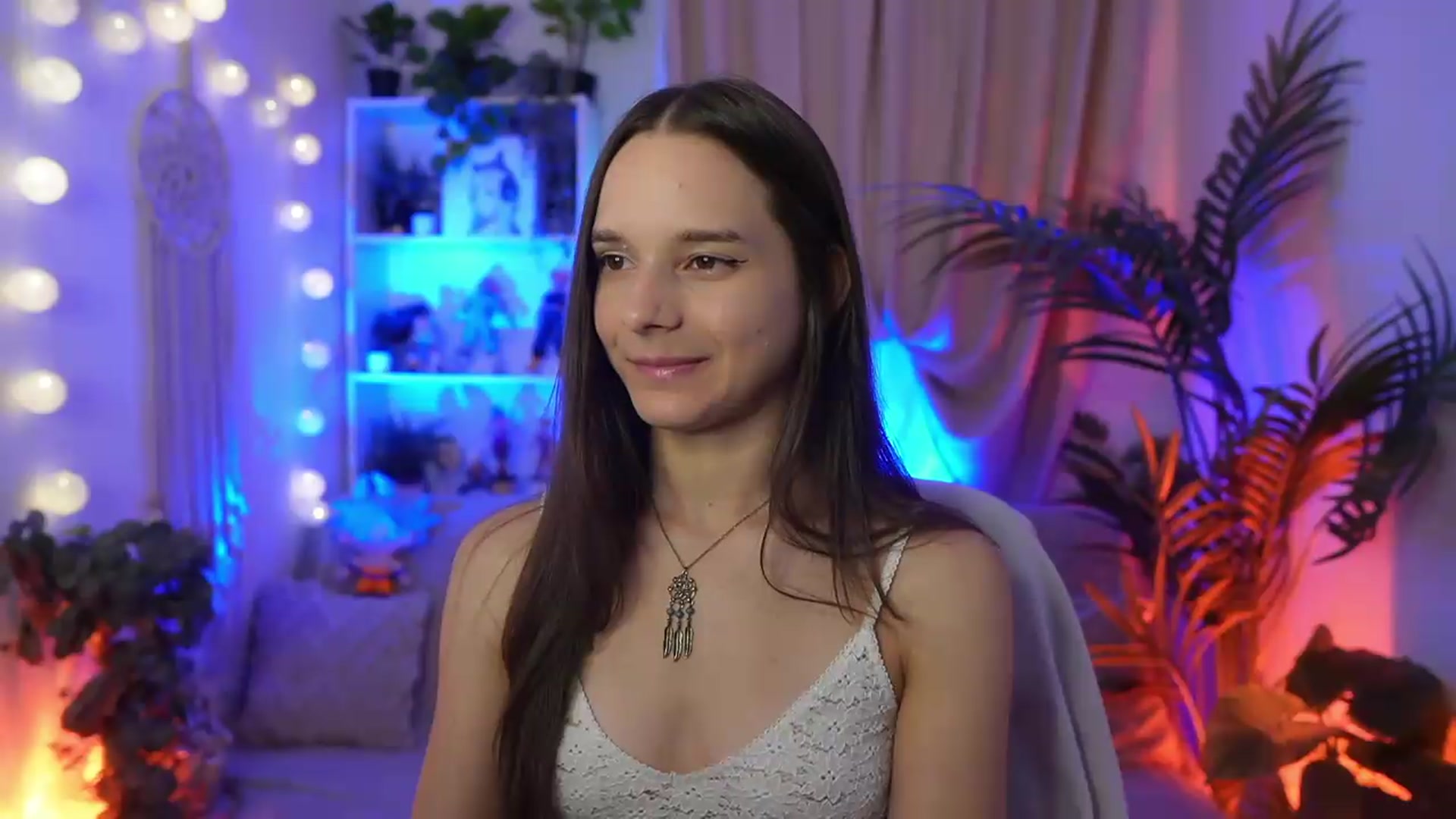 Gallery image thumbnail from Anna_Leah's myfreecams stream on, 08/28/2026, 20:47 image 8 of 20