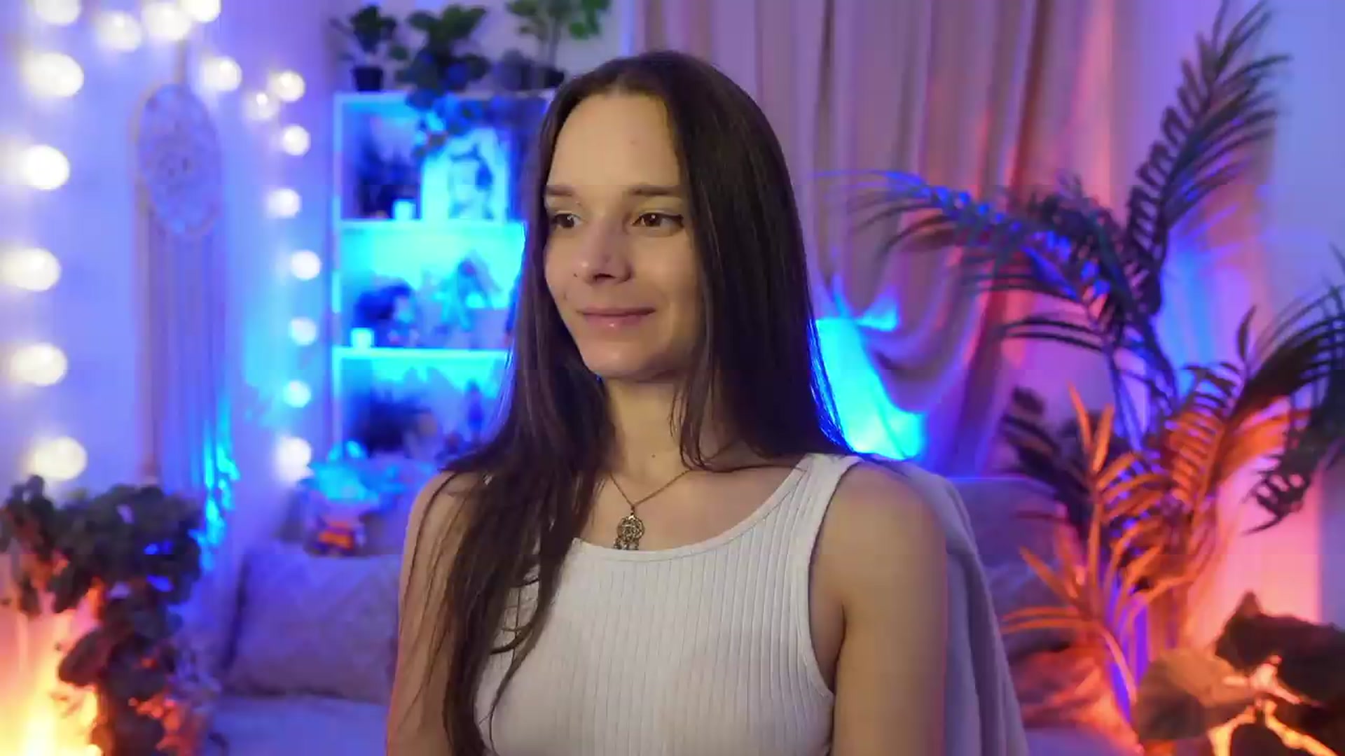 Gallery image thumbnail from Anna_Leah's myfreecams stream on, 08/29/2026, 01:16 image 6 of 20