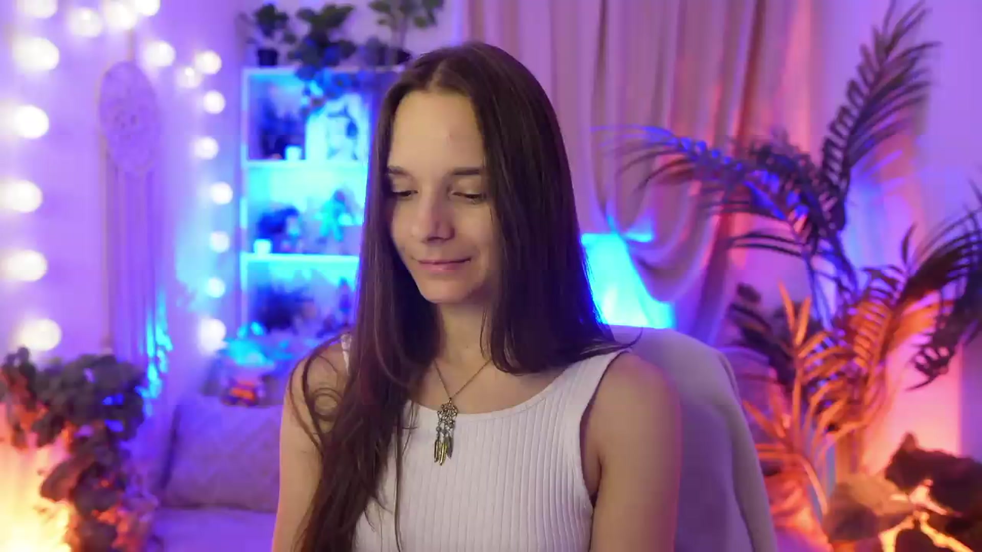 Gallery image thumbnail from Anna_Leah's myfreecams stream on, 08/29/2026, 02:28 image 3 of 20