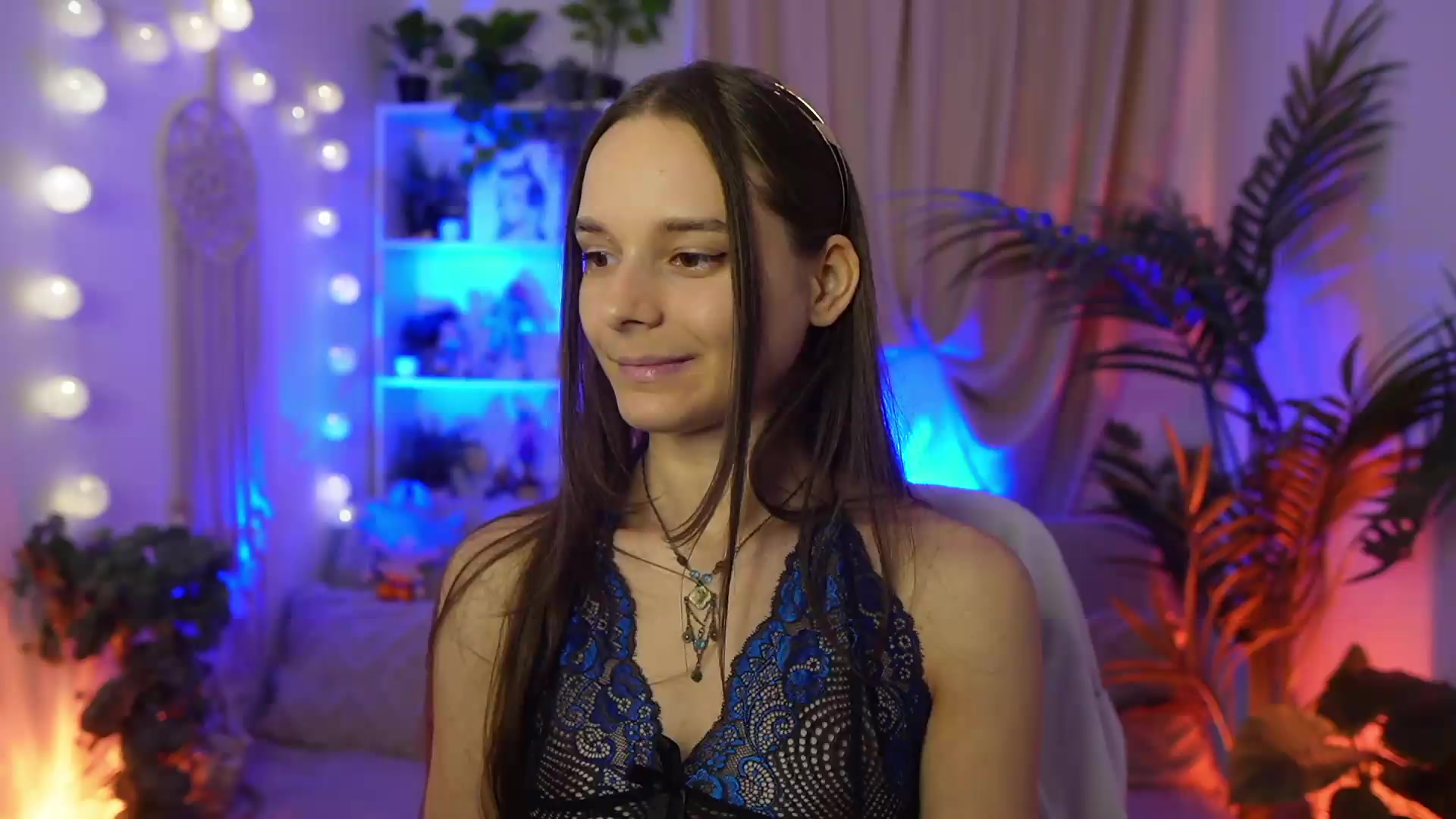 Gallery image thumbnail from Anna_Leah's myfreecams stream on, 08/30/2026, 20:56 image 16 of 20