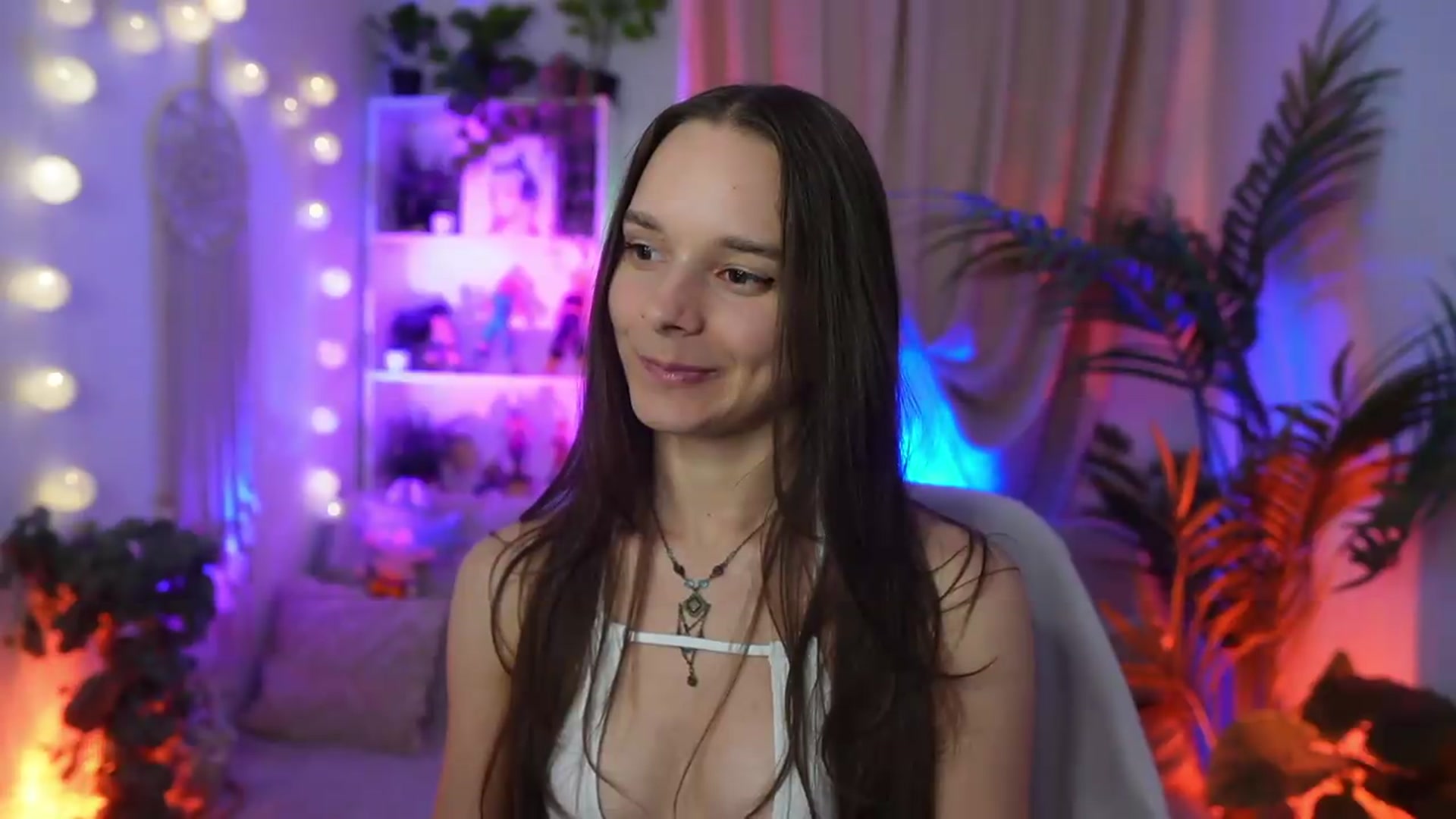 Gallery image thumbnail from Anna_Leah's myfreecams stream on, 08/31/2026, 02:45 image 20 of 20