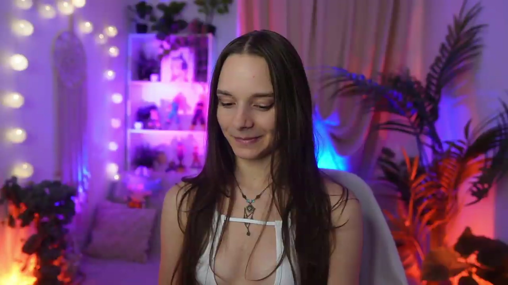 Gallery image thumbnail from Anna_Leah's myfreecams stream on, 08/31/2026, 02:50 image 19 of 20