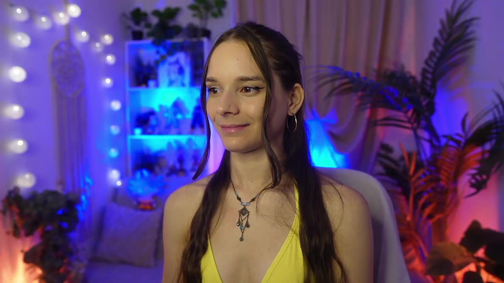Gallery image thumbnail from Anna_Leah's myfreecams stream on, 09/03/2026, 22:19 image 16 of 20