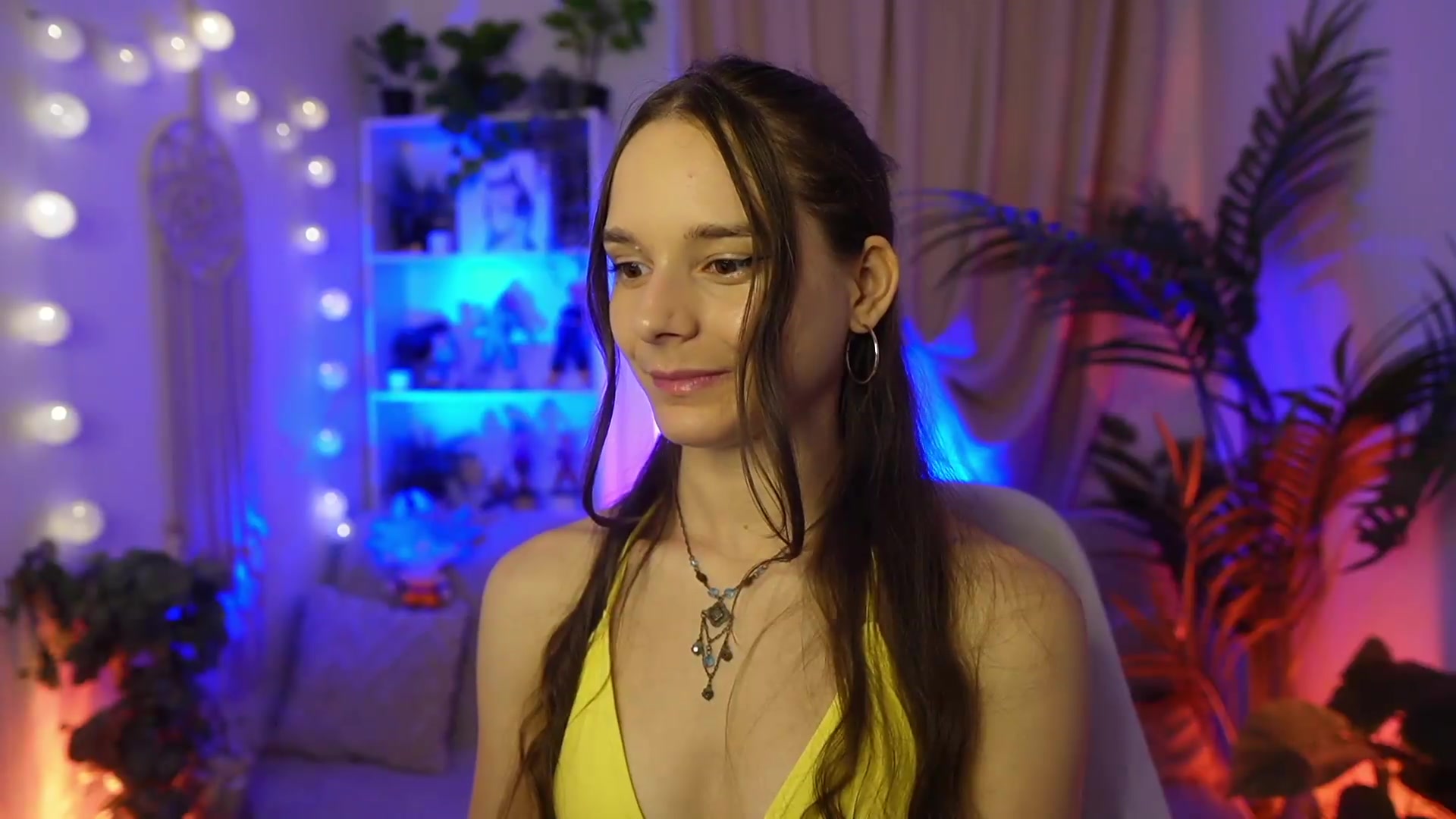 Gallery image thumbnail from Anna_Leah's myfreecams stream on, 09/03/2026, 22:19 image 13 of 20