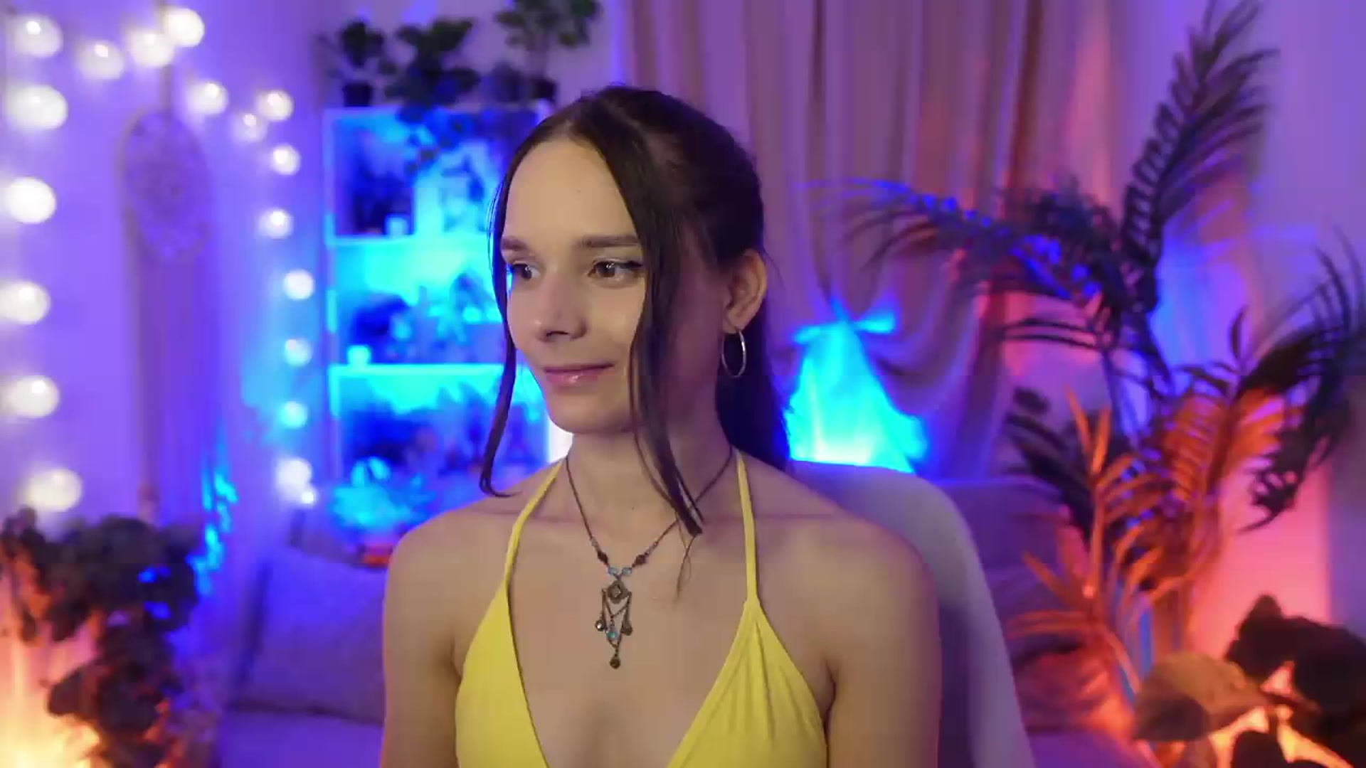 Gallery image thumbnail from Anna_Leah's myfreecams stream on, 09/03/2026, 22:19 image 4 of 20