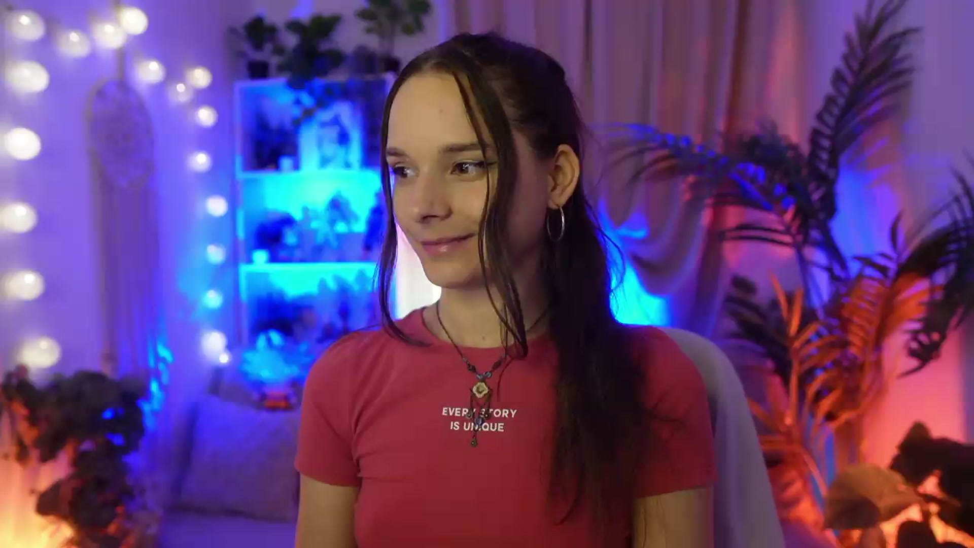 Gallery image thumbnail from Anna_Leah's myfreecams stream on, 09/04/2026, 24:33 image 2 of 20