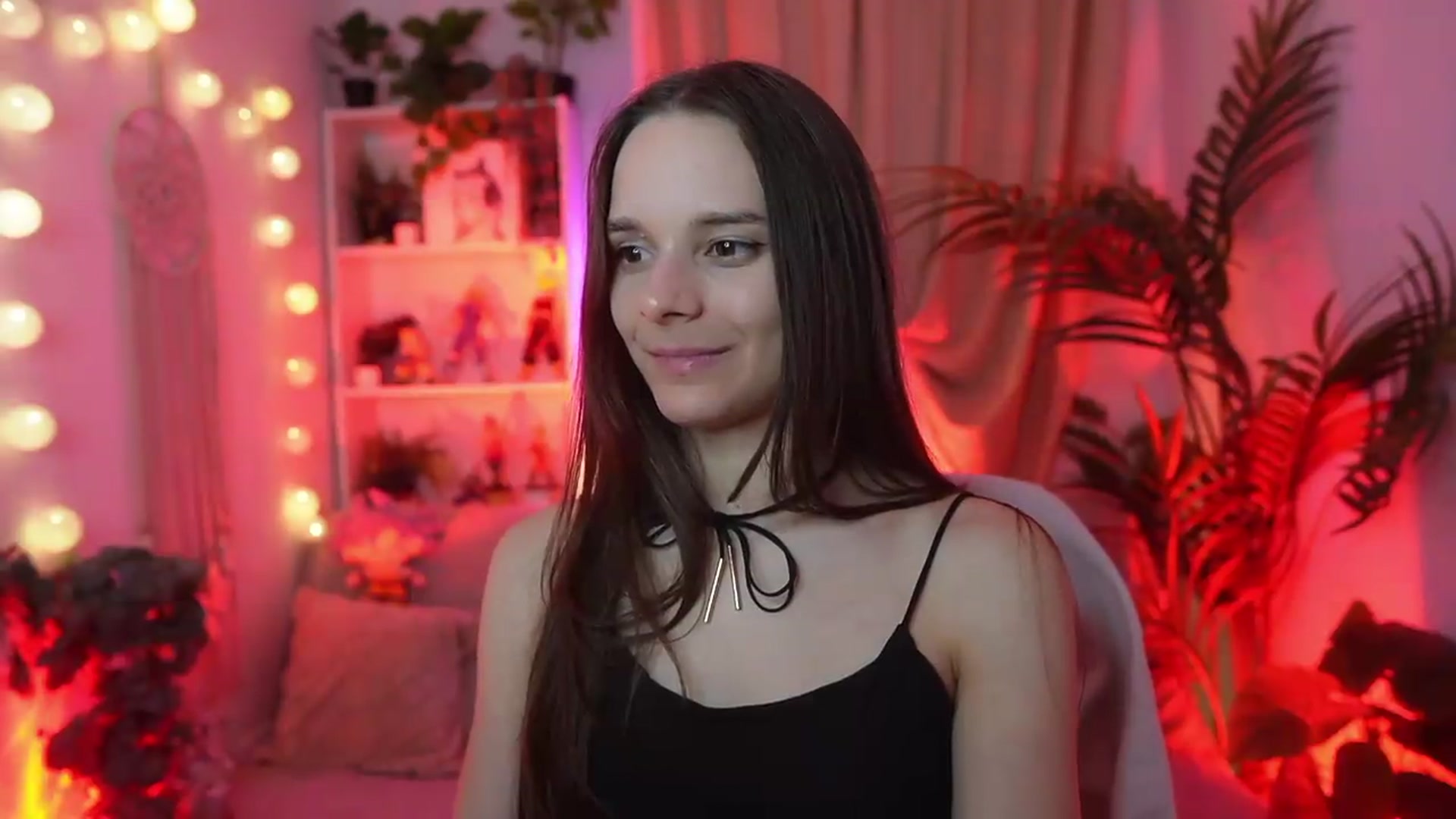 Gallery image thumbnail from Anna_Leah's myfreecams stream on, 09/07/2026, 24:30 image 17 of 20